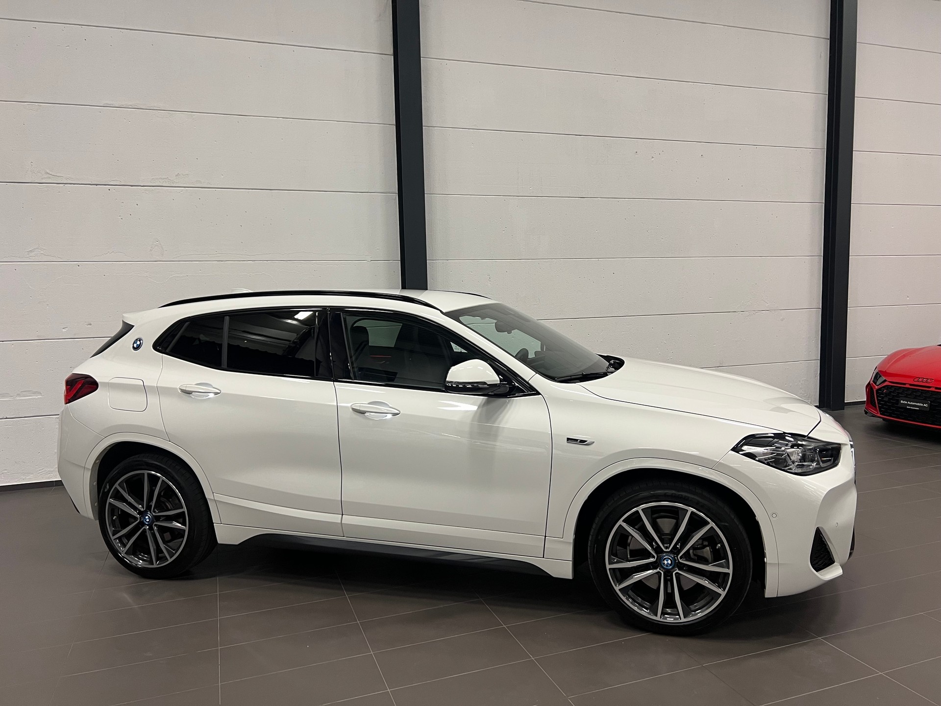 BMW X2 xDrive 25e M Sport Steptronic-image-3
