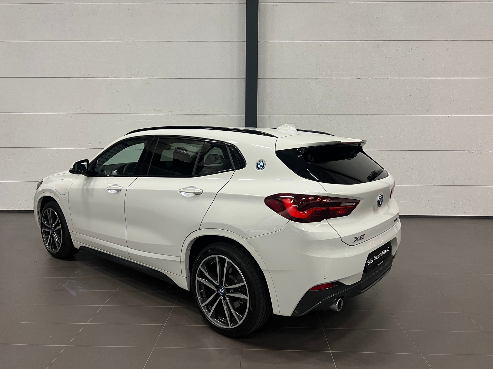 BMW X2 xDrive 25e M Sport Steptronic-image-11