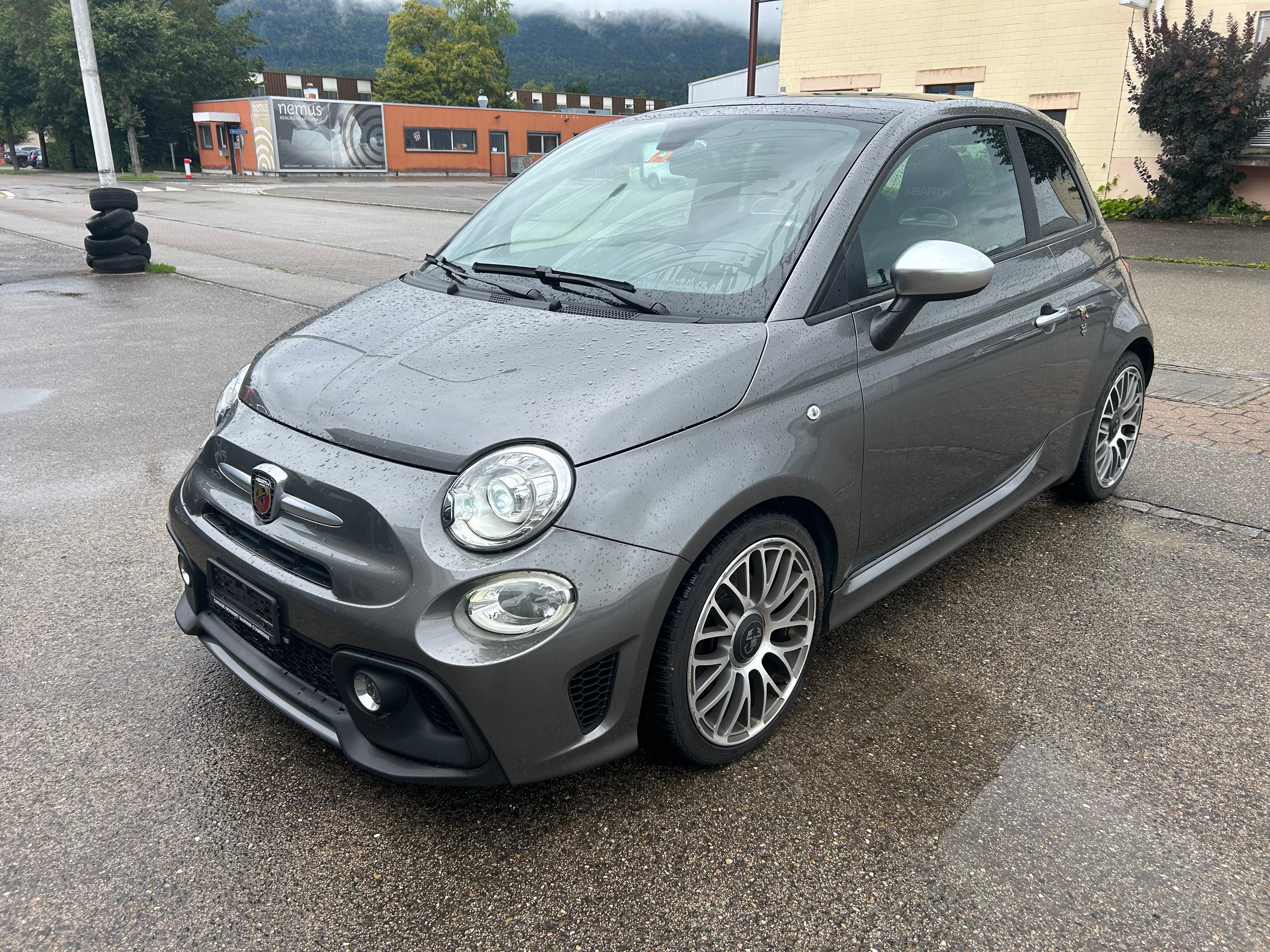 Car photo