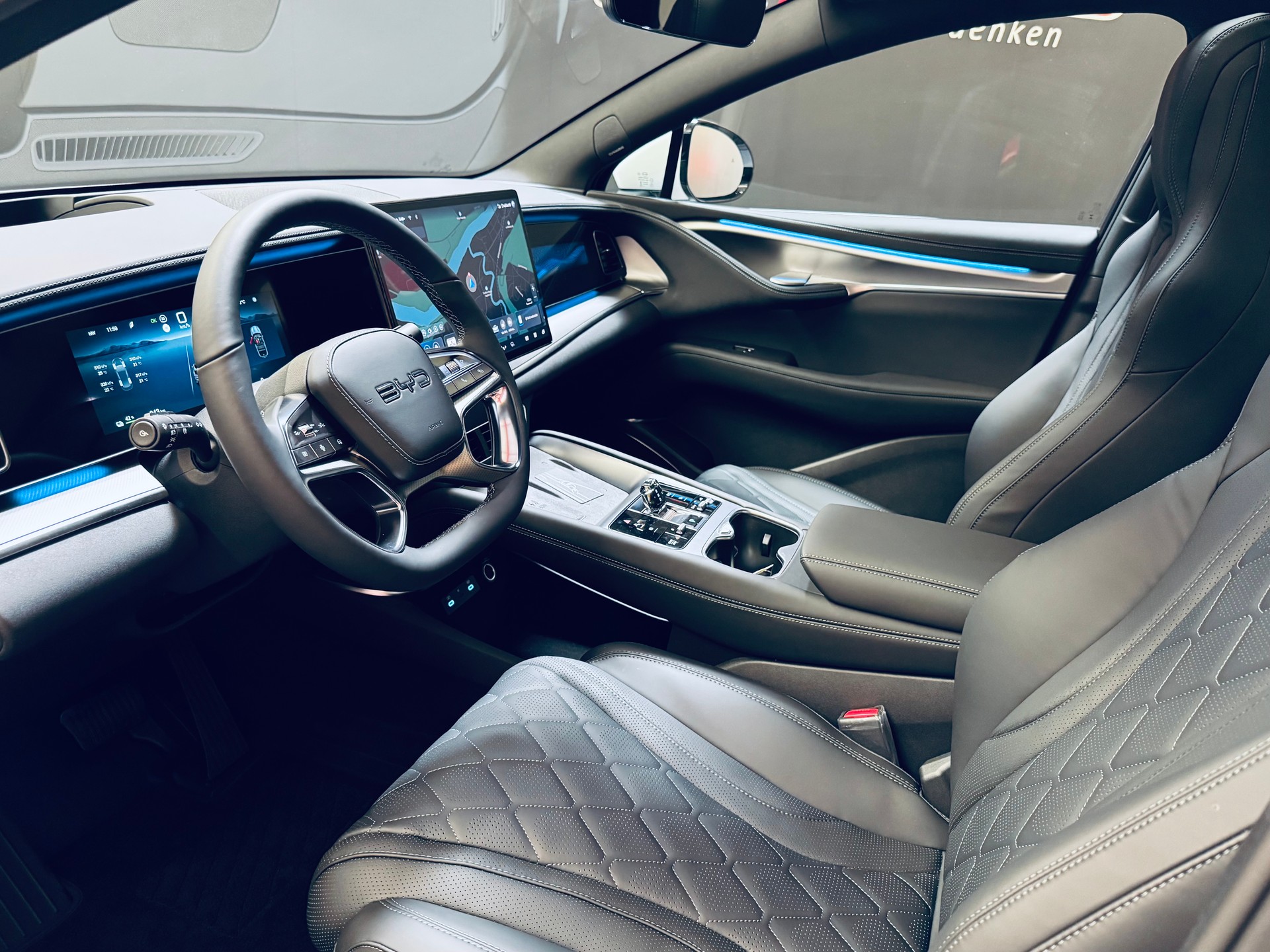 BYD Sealion 7 91,3 kWh Excellence AWD-image-14