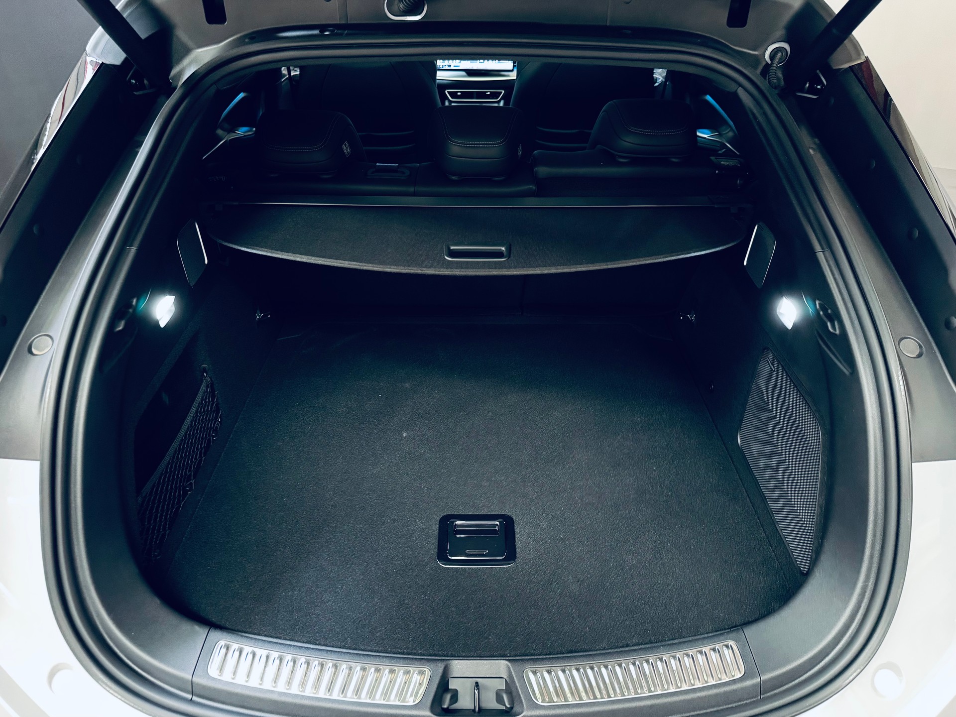 BYD Sealion 7 91,3 kWh Excellence AWD-image-10