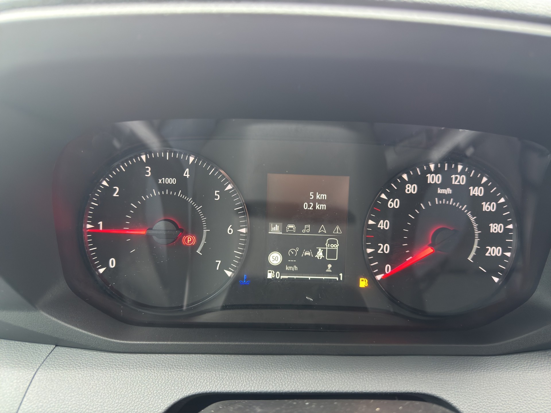 NISSAN Interstar dCi 150 3.5 L2H2 Acenta-image-9