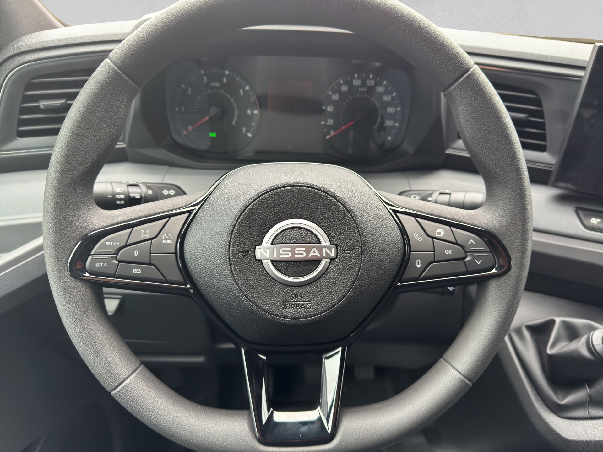 NISSAN Interstar dCi 150 3.5 L2H2 Acenta-image-8