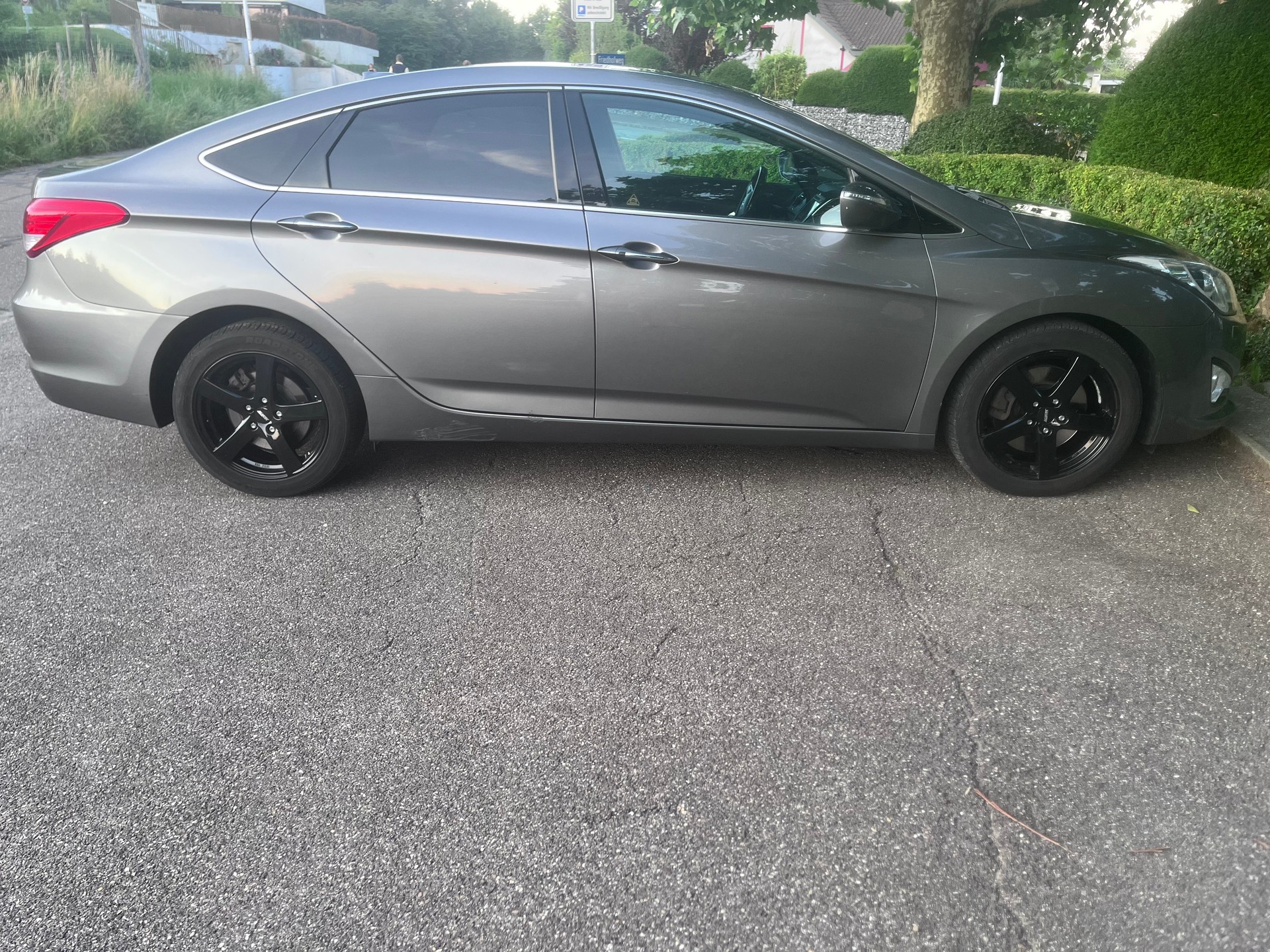 HYUNDAI i40 1.7 CRDI Style Automatic-image-5