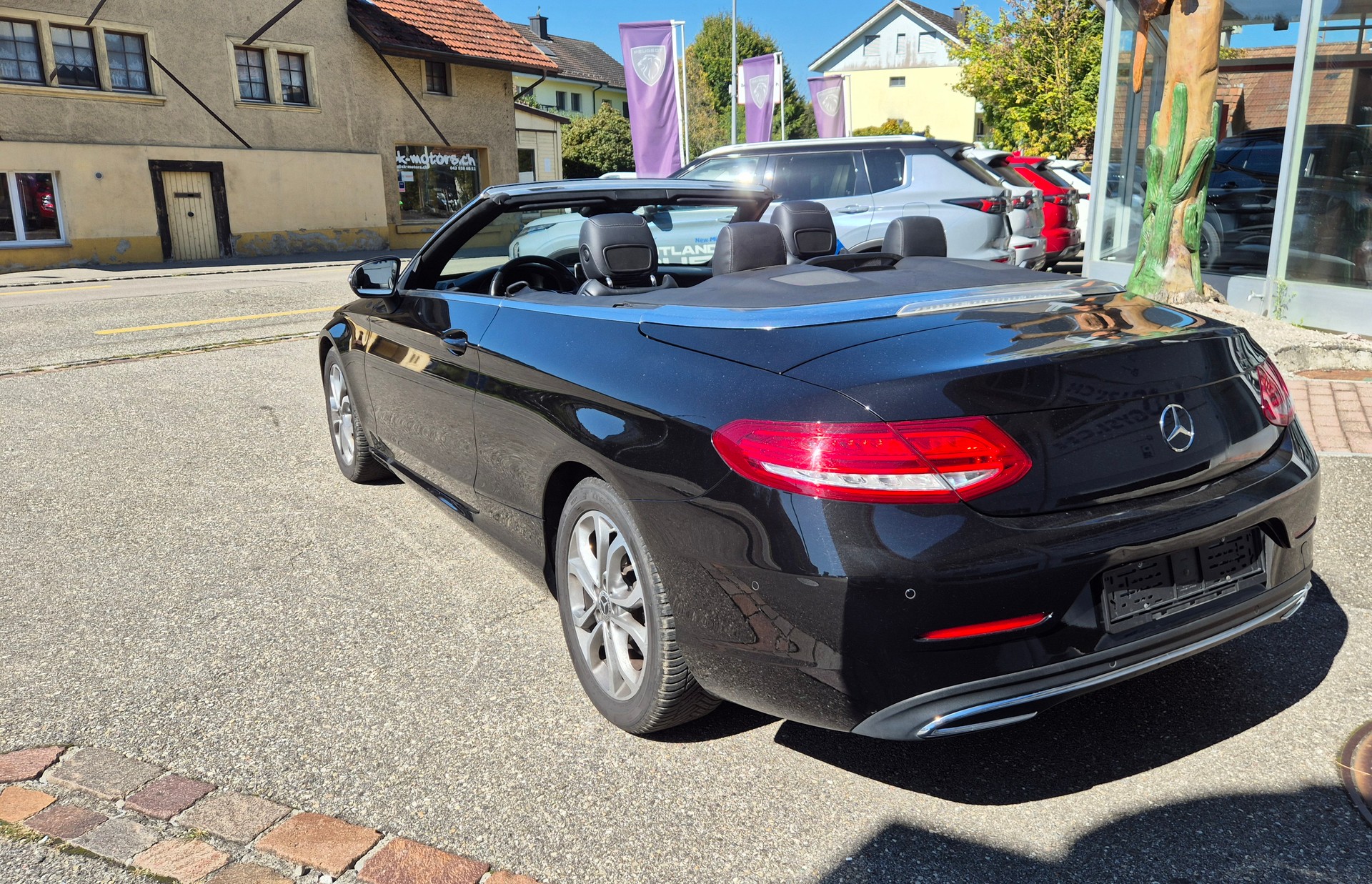 MERCEDES-BENZ C 180-image-11