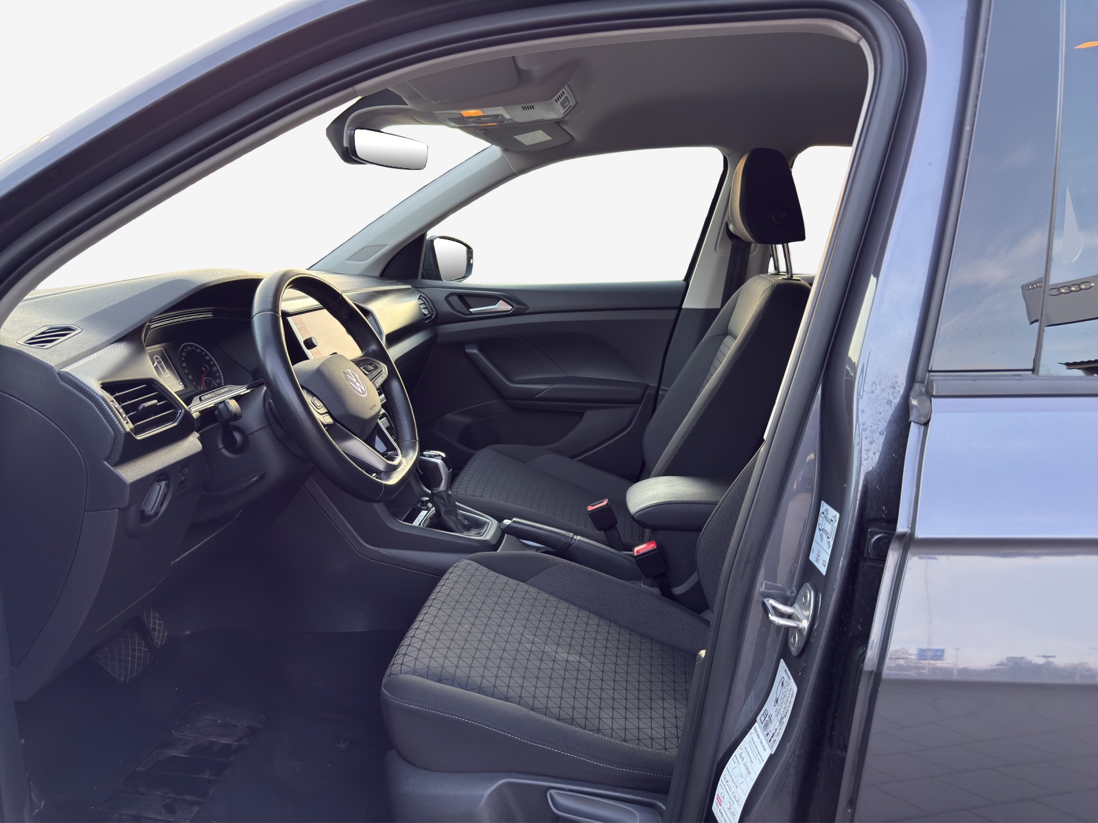 VW T-Cross 1.0 TSI Life DSG-image-7