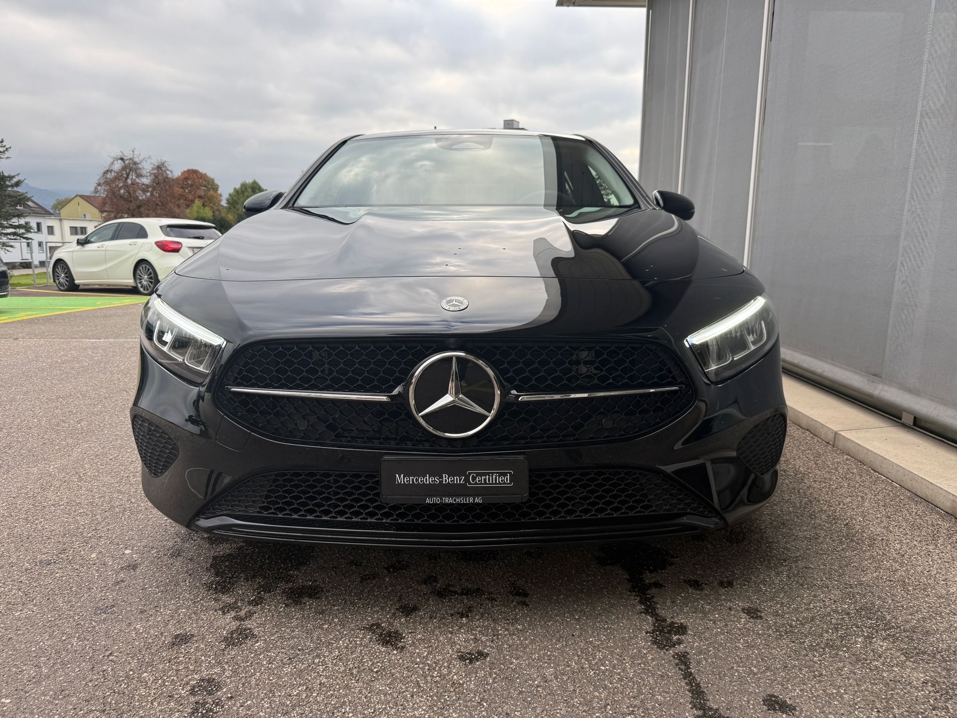 MERCEDES-BENZ A 180 7G-DCT-image-1