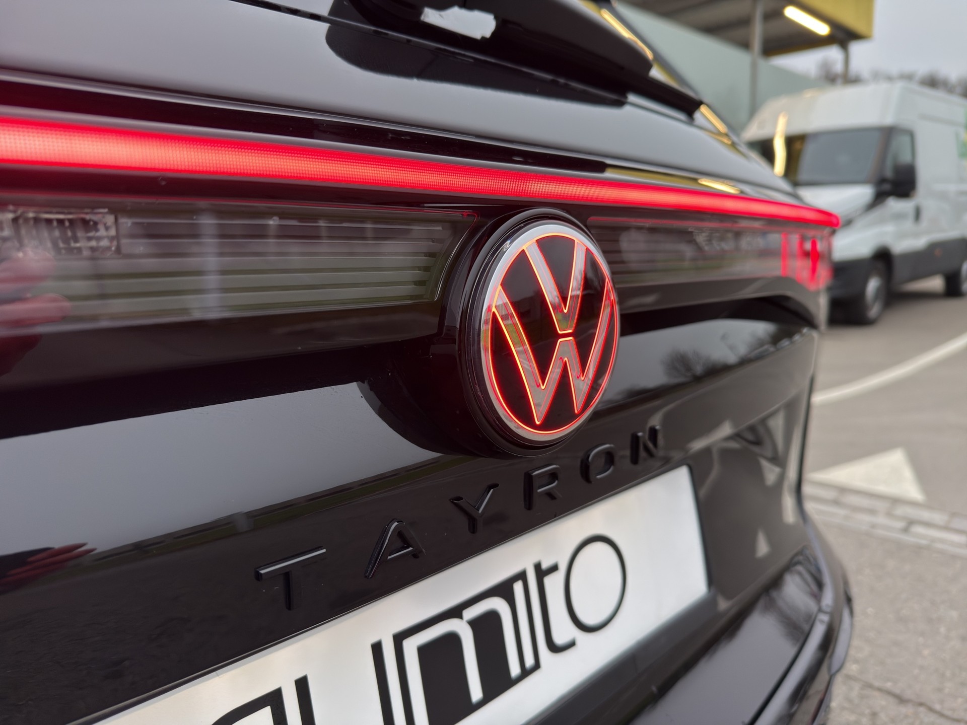 VW Tayron 2.0 TDI SCR R-Line 4Motion DSG-image-13