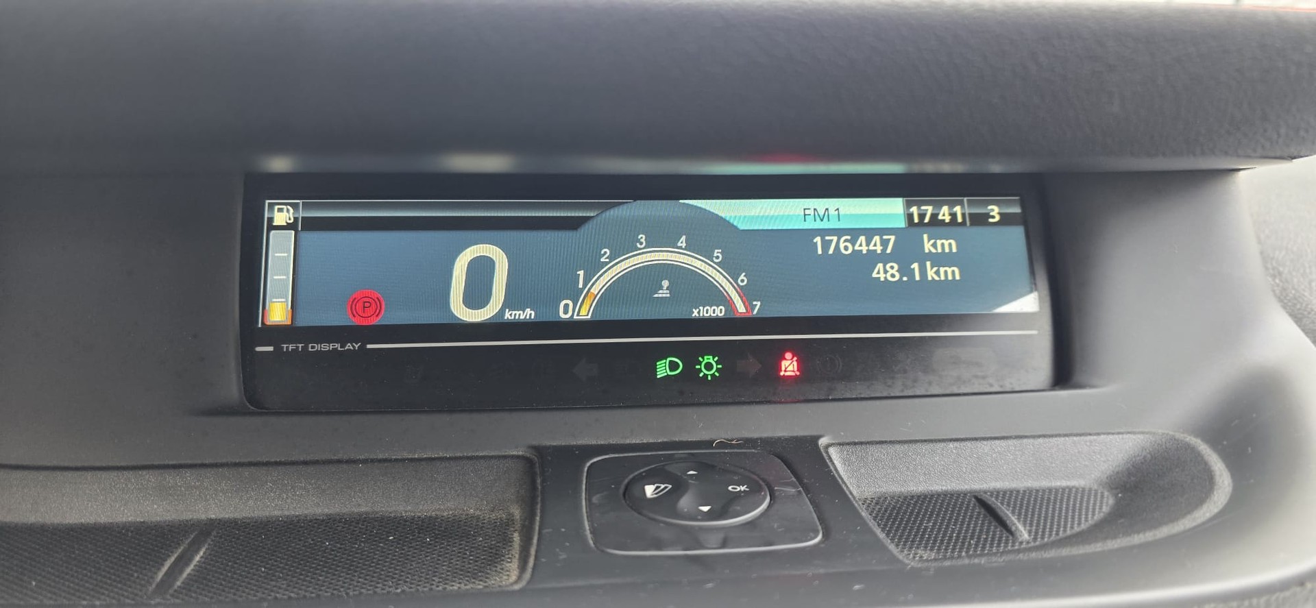 RENAULT Scénic 1.4 16V Turbo Dynamique-image-14