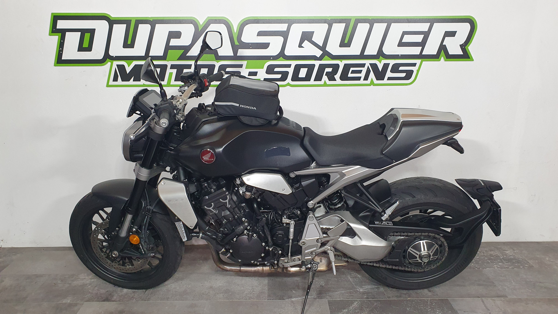 HONDA CB 1000 R-showroom-element-2