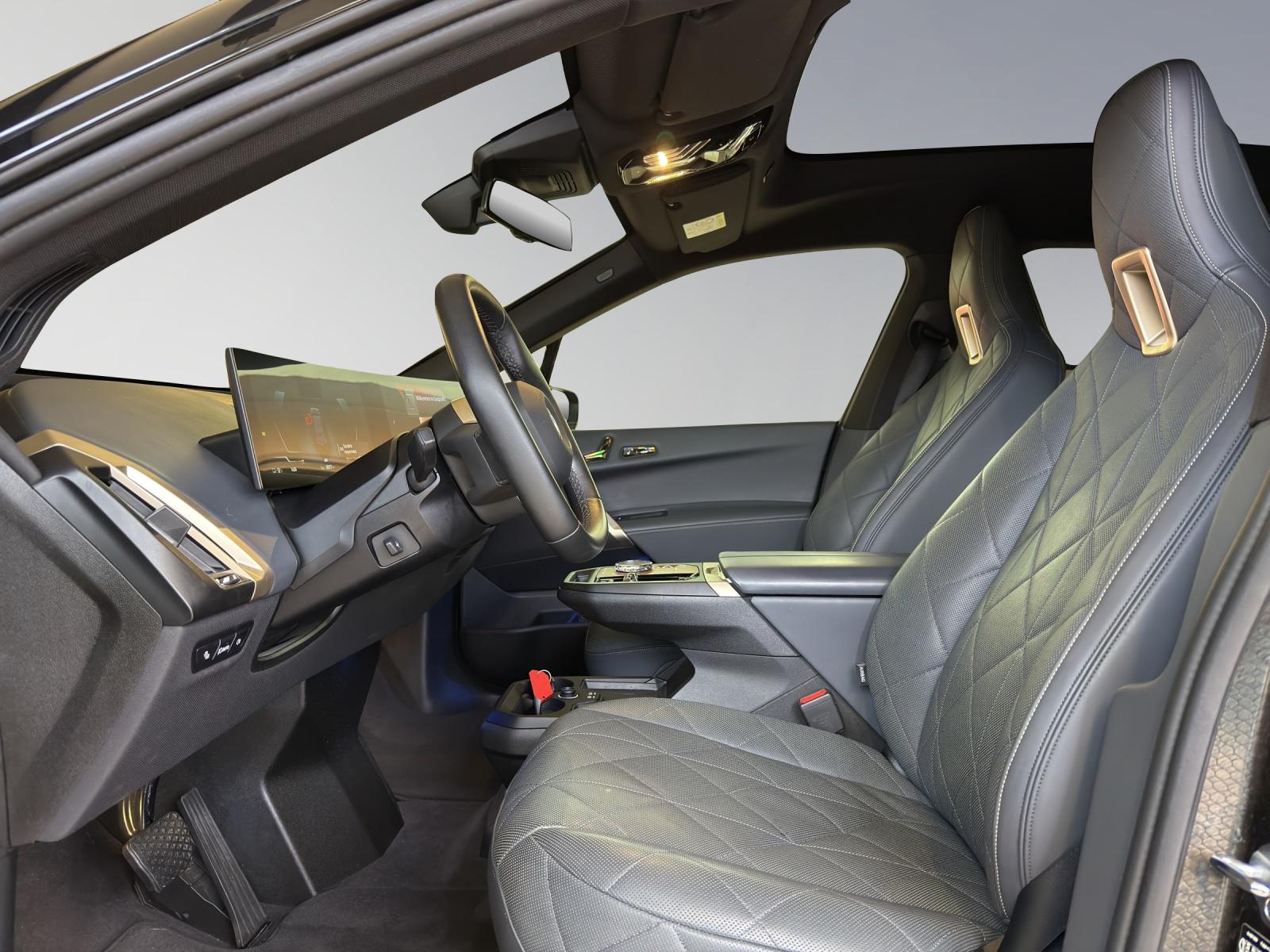 BMW iX xDrive40 SportPaket-image-10