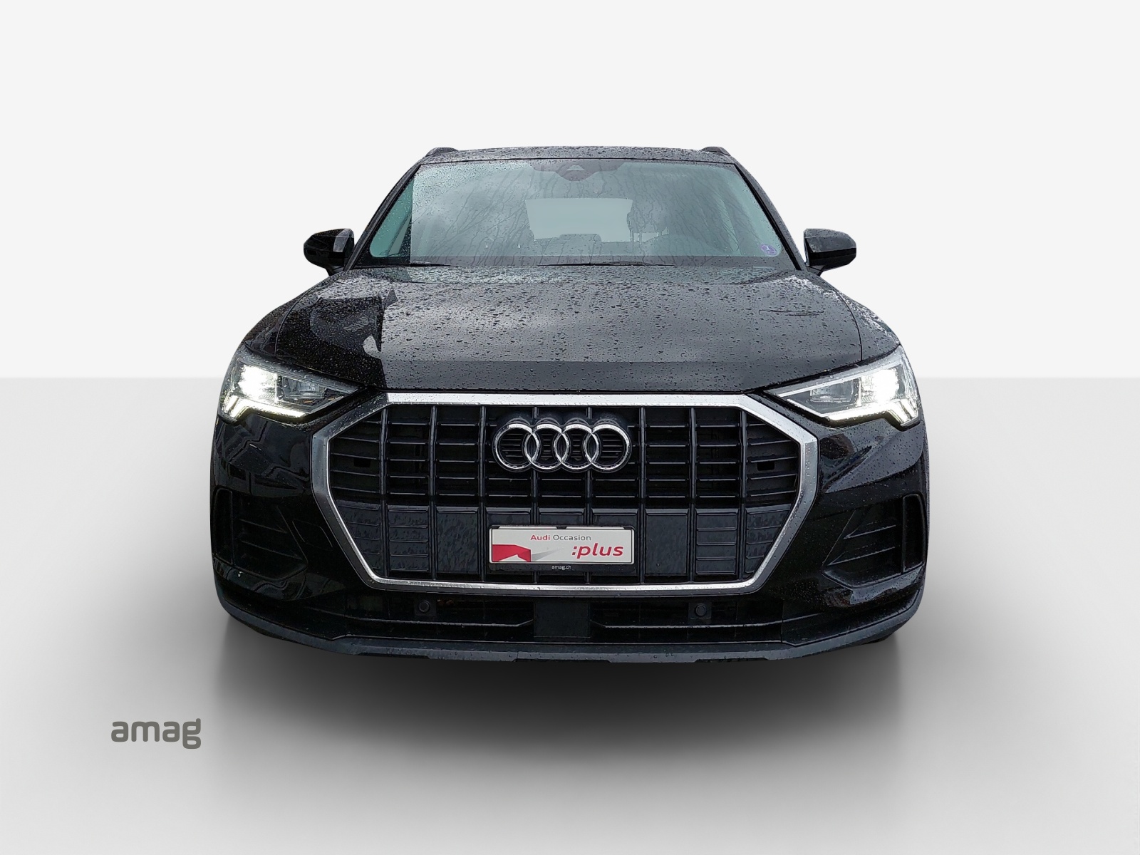AUDI Q3 35 TFSI Attraction S-tronic-image-6
