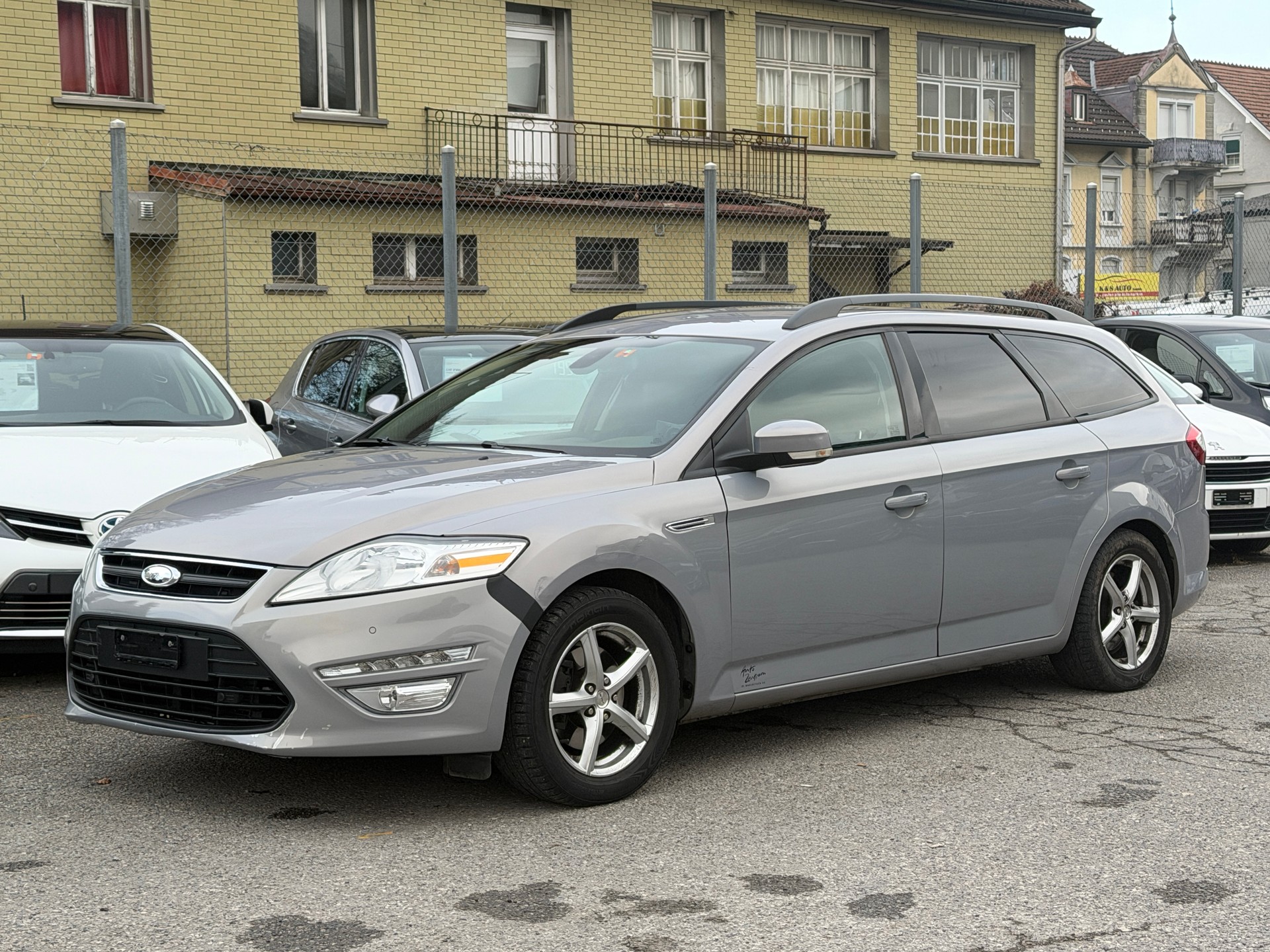FORD Mondeo 2.0 TDCi 16V Carving PowerShift-image-1