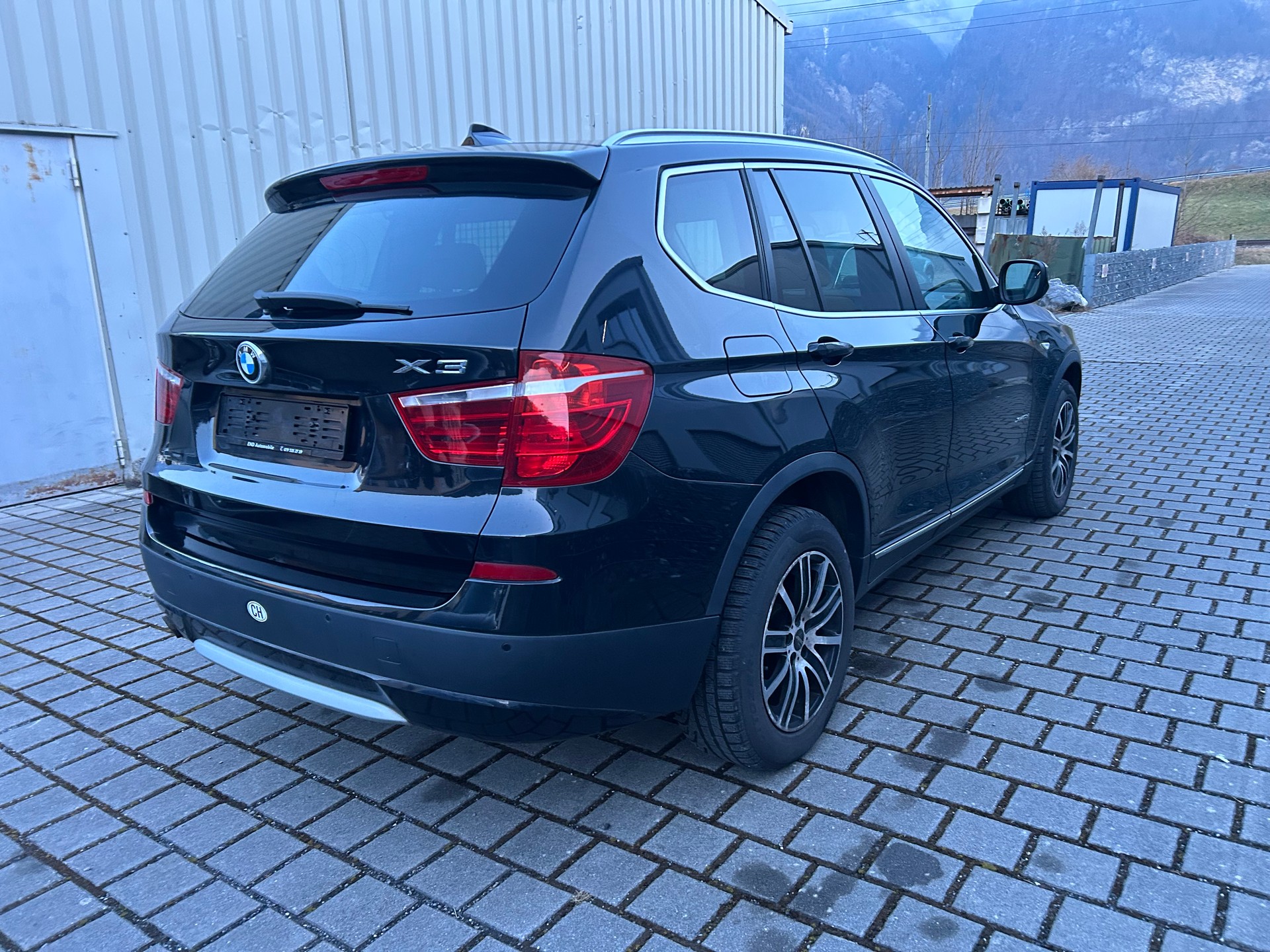 BMW X3 xDrive 20d-image-3