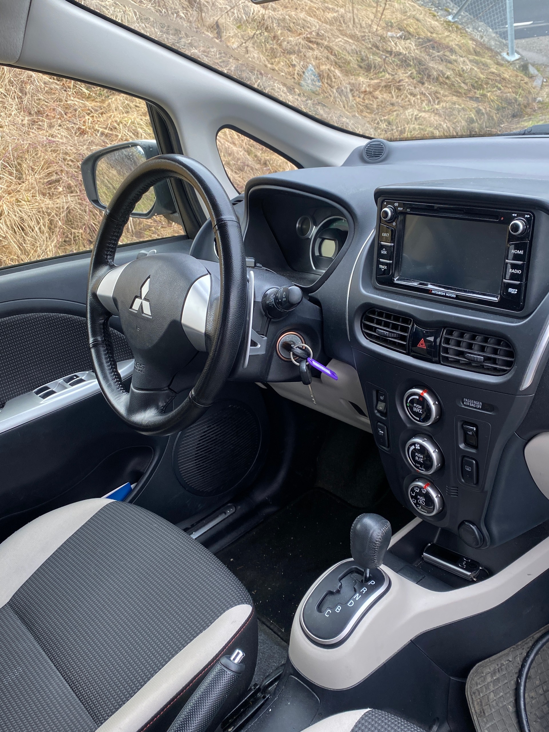 MITSUBISHI i MiEV Style-image-5