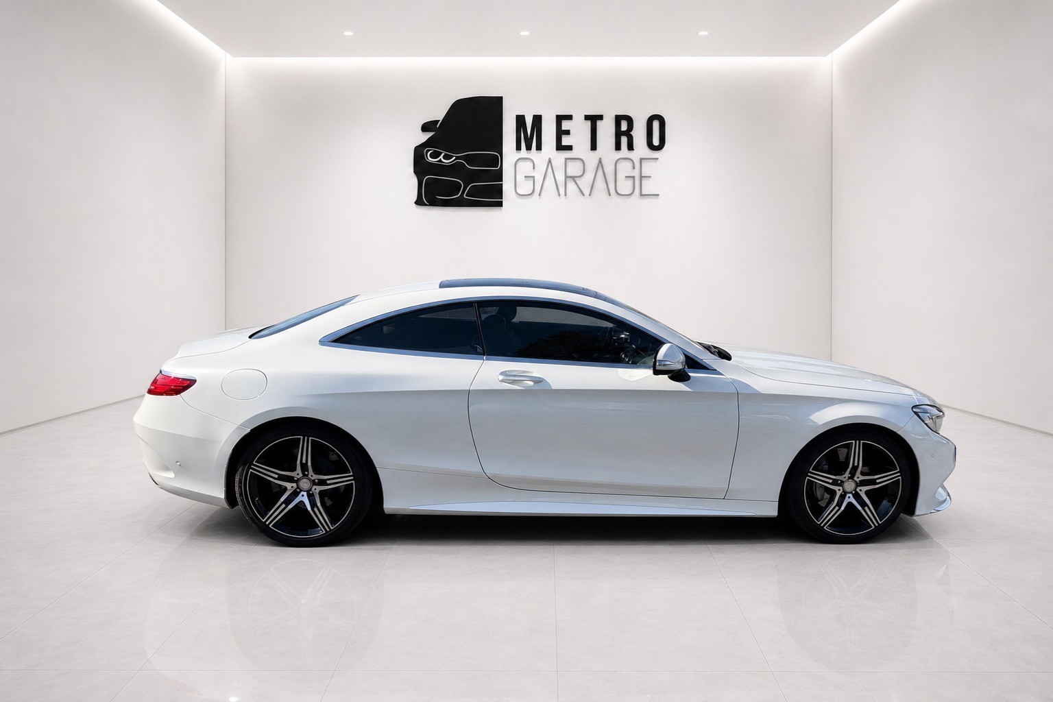 MERCEDES-BENZ S 500 Coupé 4Matic 7G-Tronic-image-5