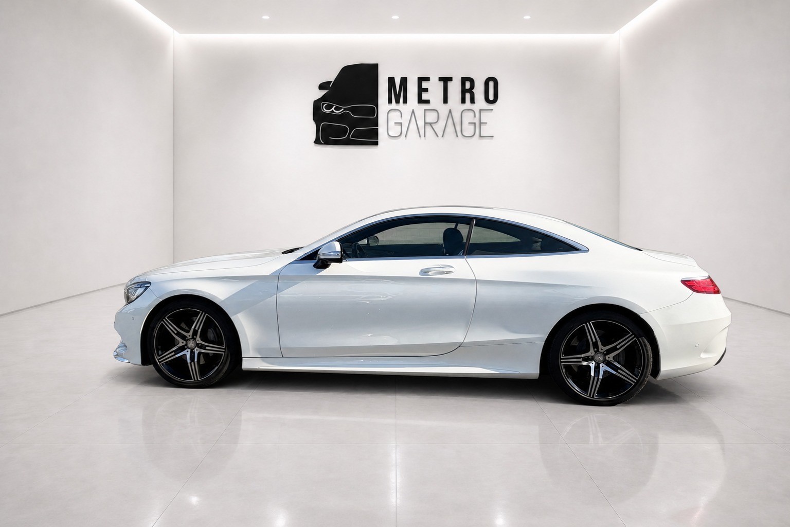 MERCEDES-BENZ S 500 Coupé 4Matic 7G-Tronic-showroom-element-1