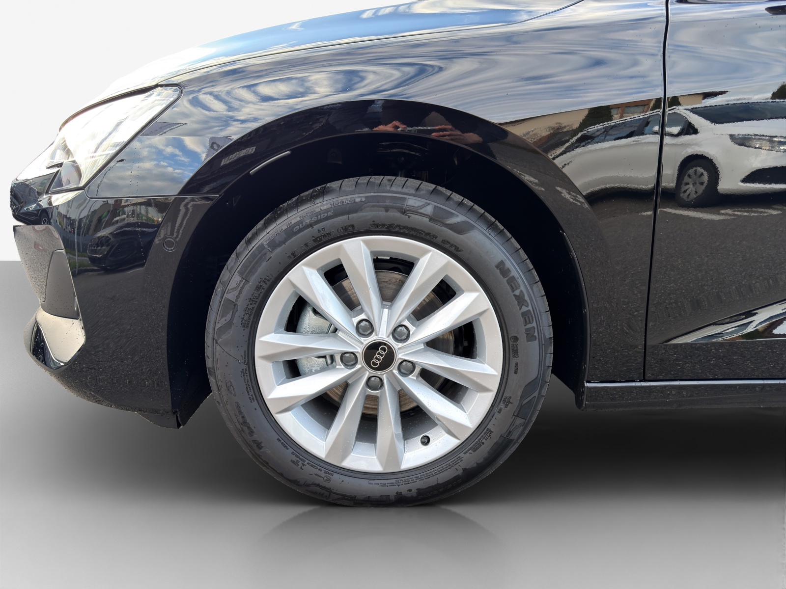 AUDI A3 Sportback TFSI 110 kW Attraction S tronic-image-13