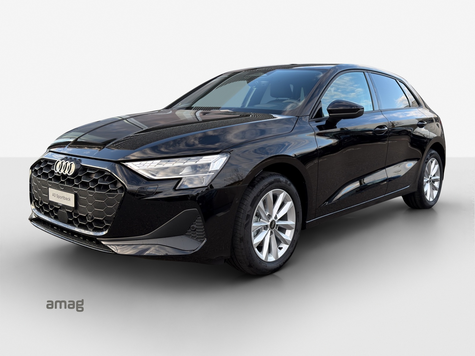 AUDI A3 Sportback TFSI 110 kW Attraction S tronic-image-0