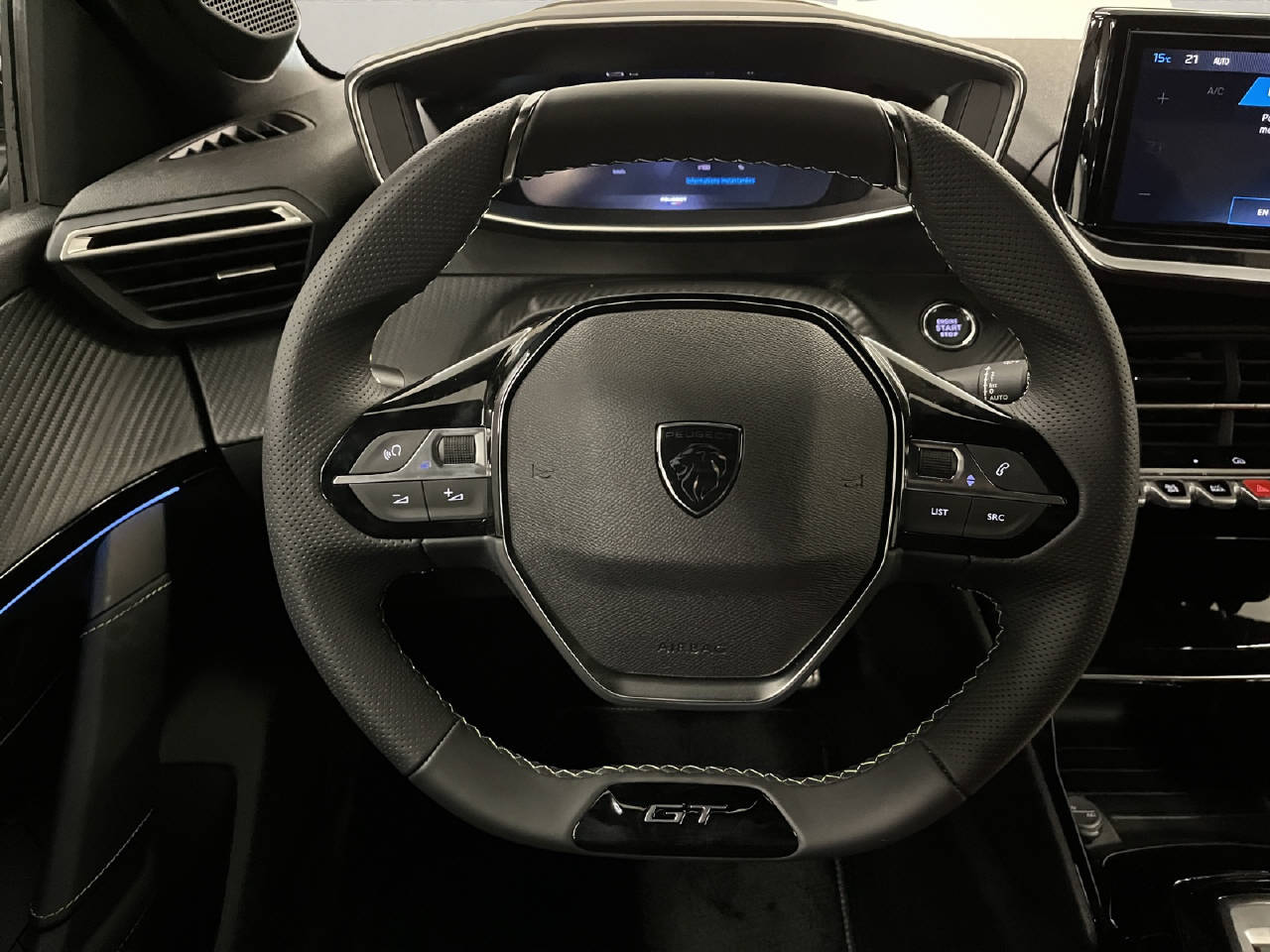 PEUGEOT 208 1.2 Hybrid 145 GT-image-6