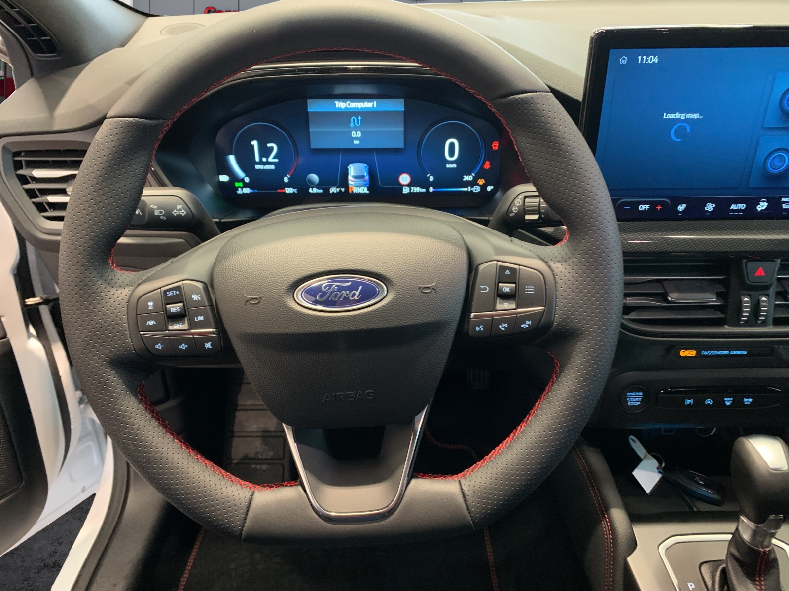 FORD Focus SW 1.0i EcoB Hybrid 155 ST-Line X-image-8