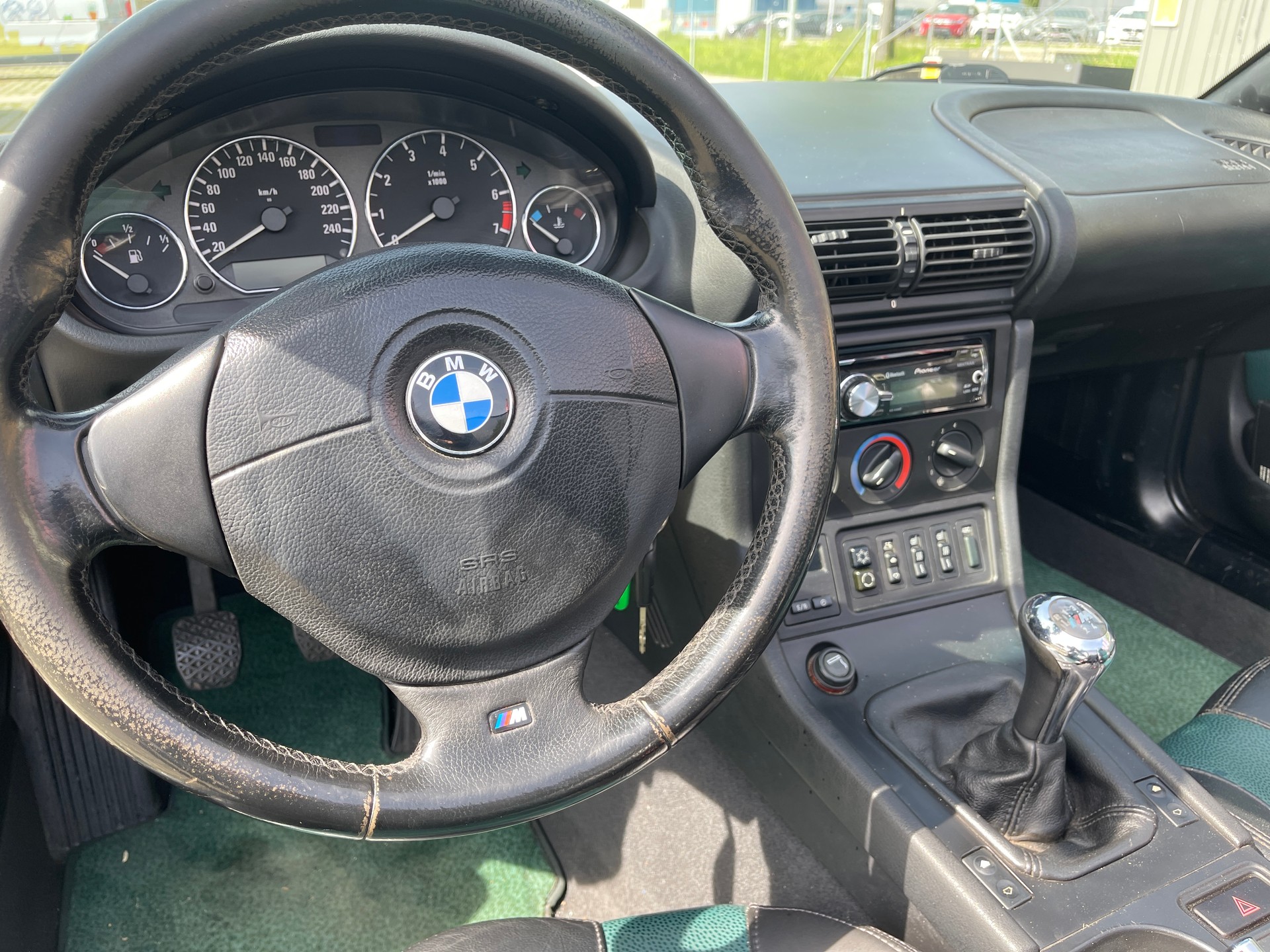 BMW Z3 1.9i Roadster-image-8