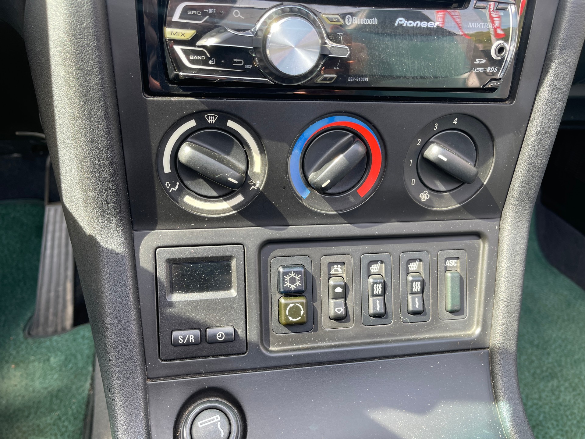 BMW Z3 1.9i Roadster-image-9