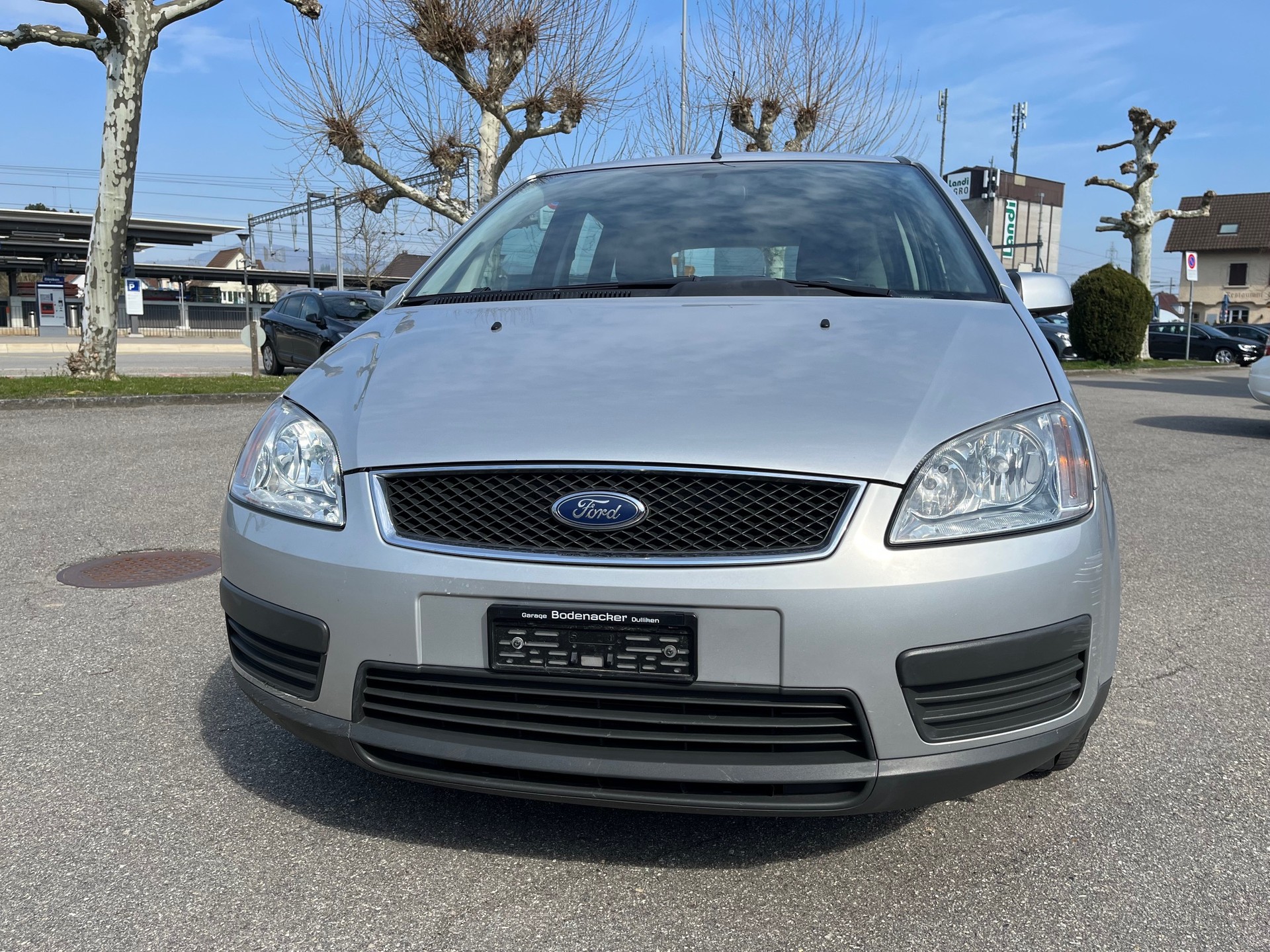 FORD Focus C-Max 1.8 Trend-image-1