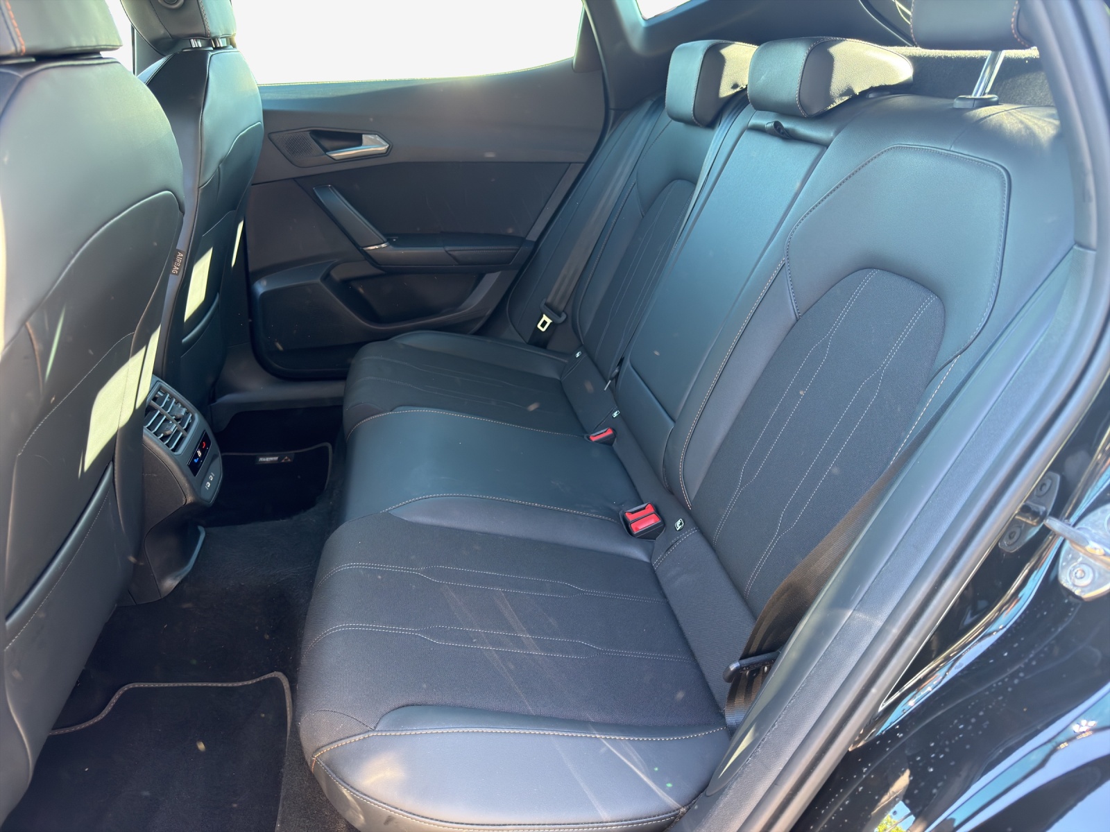 CUPRA Formentor 1.5 e-HYBRID pHEV DSG-image-11