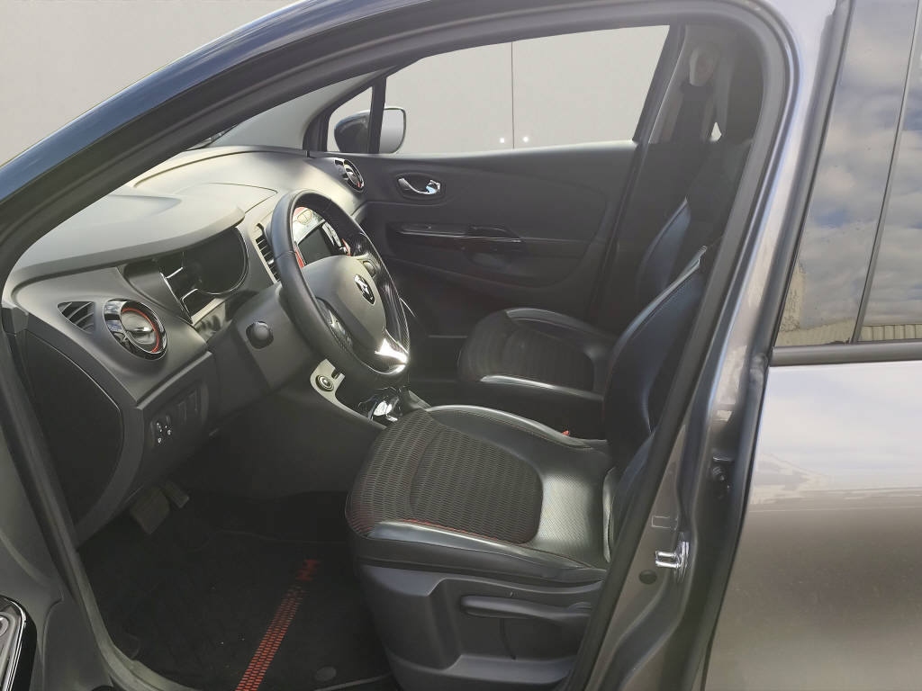 RENAULT Captur 1.2 TCe Helly Hansen EDC-image-3