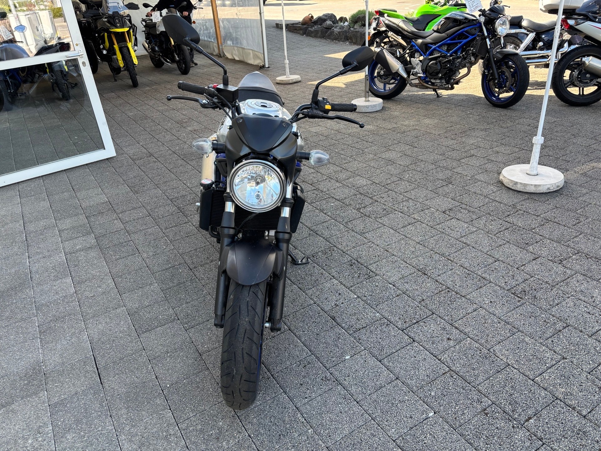 SUZUKI SV 650 ABS L6-image-1
