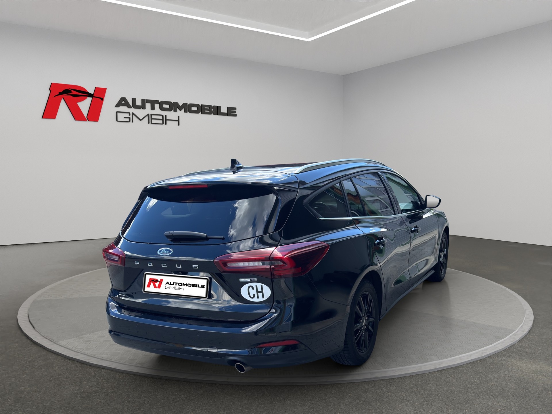 FORD Focus 1.0 MHEV Titanium Automat-showroom-element-3