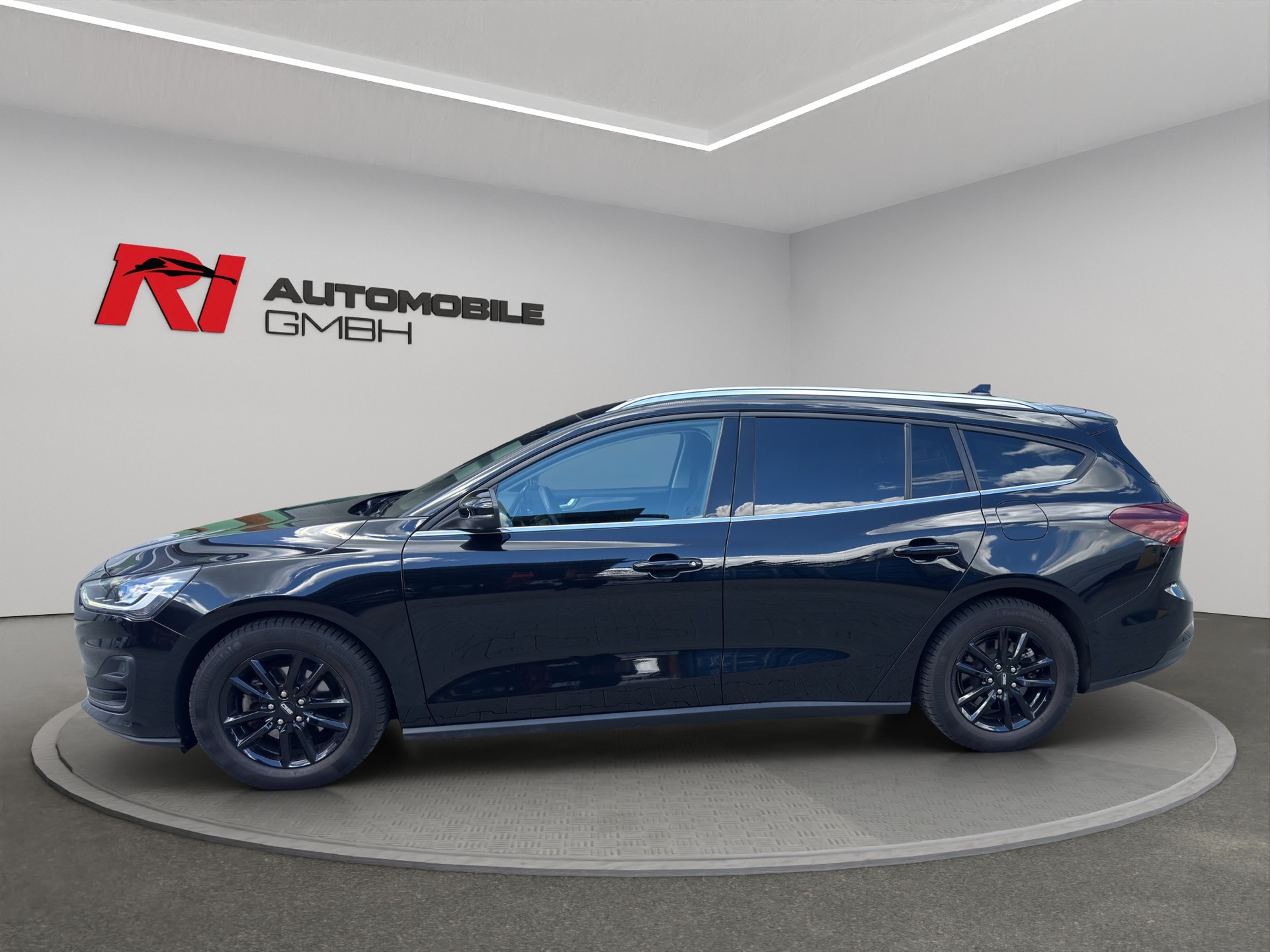 FORD Focus 1.0 MHEV Titanium Automat-image-5