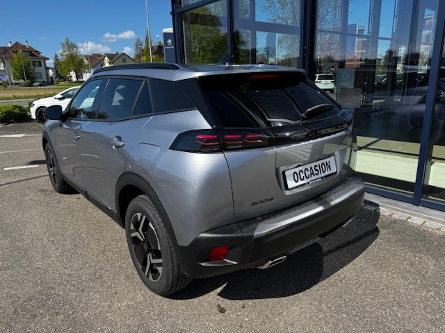 PEUGEOT 2008 1.2 PureTech Allure Premium-image-2