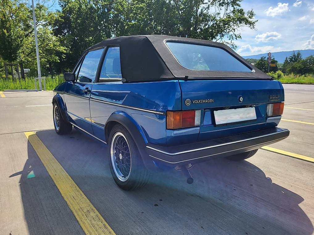 VW Golf Cabriolet 1800 GLI-showroom-element-2