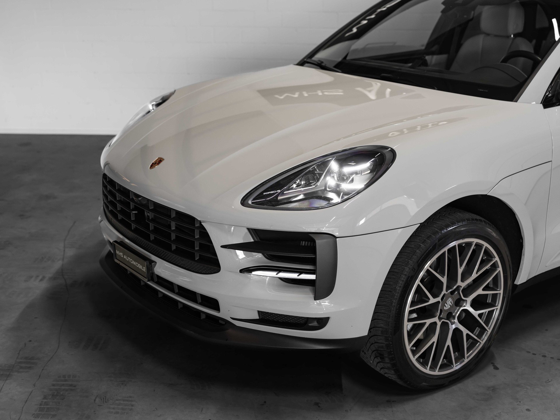 PORSCHE Macan S PDK-image-19