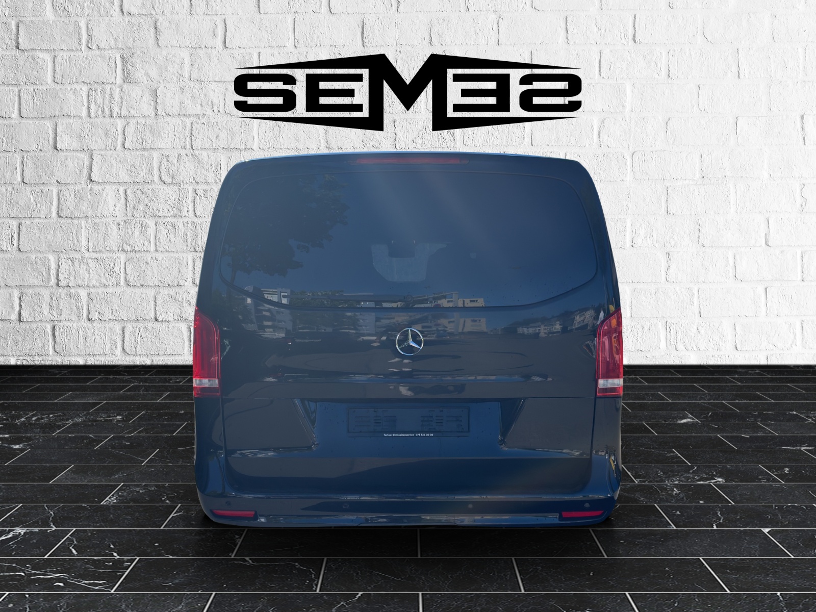 MERCEDES-BENZ V 300 d extralang 4Matic 9G-Tronic-image-3