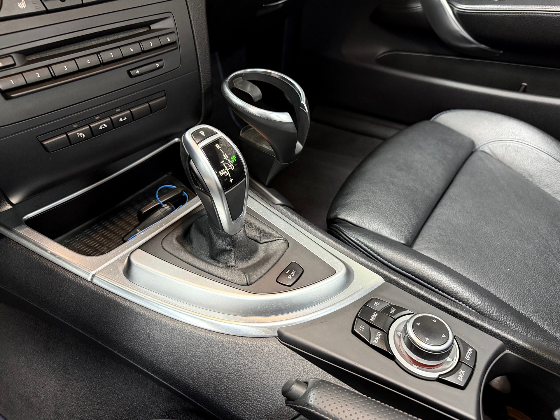 BMW 135i Cabrio DSG-image-21