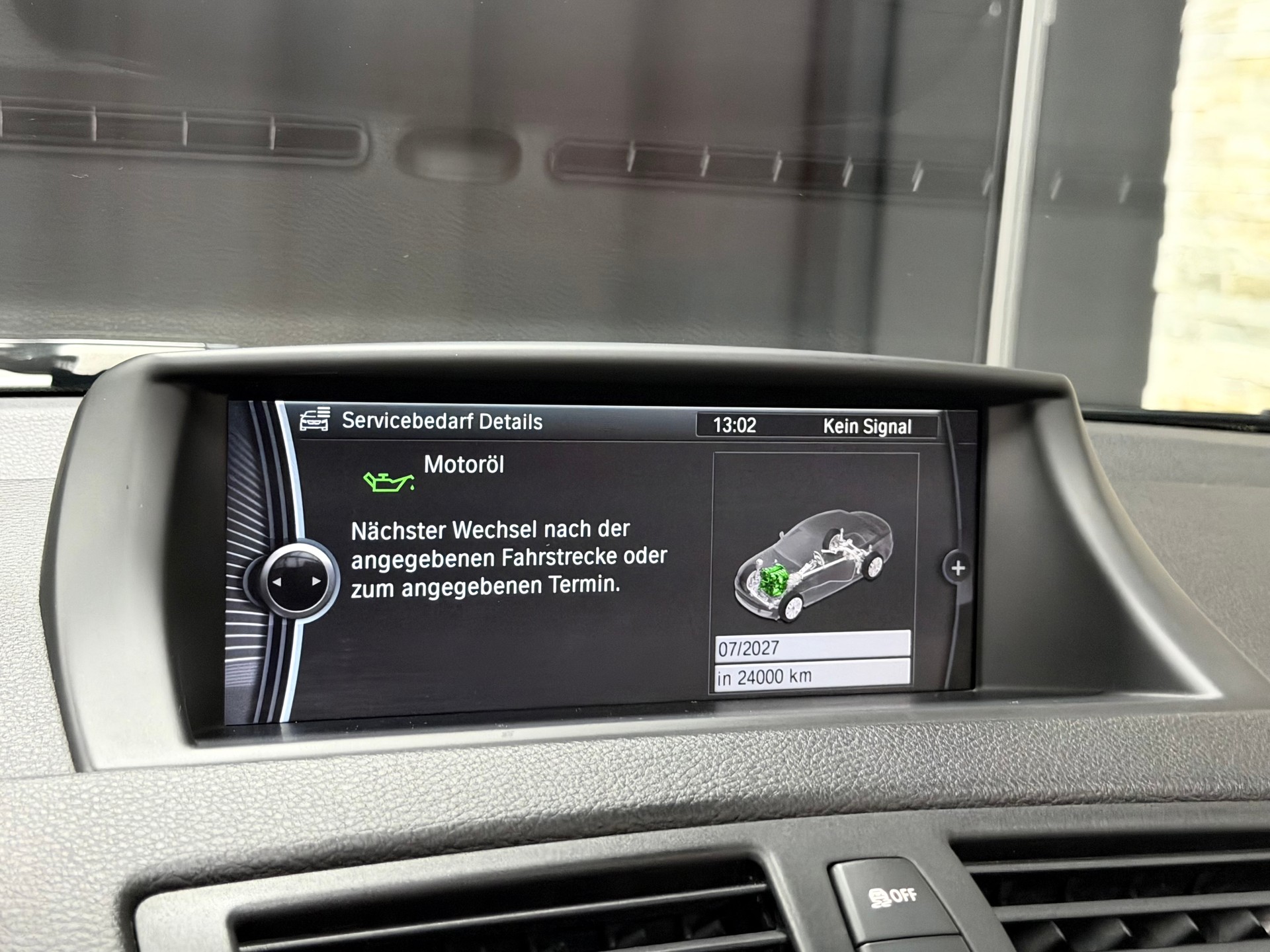 BMW 135i Cabrio DSG-image-23
