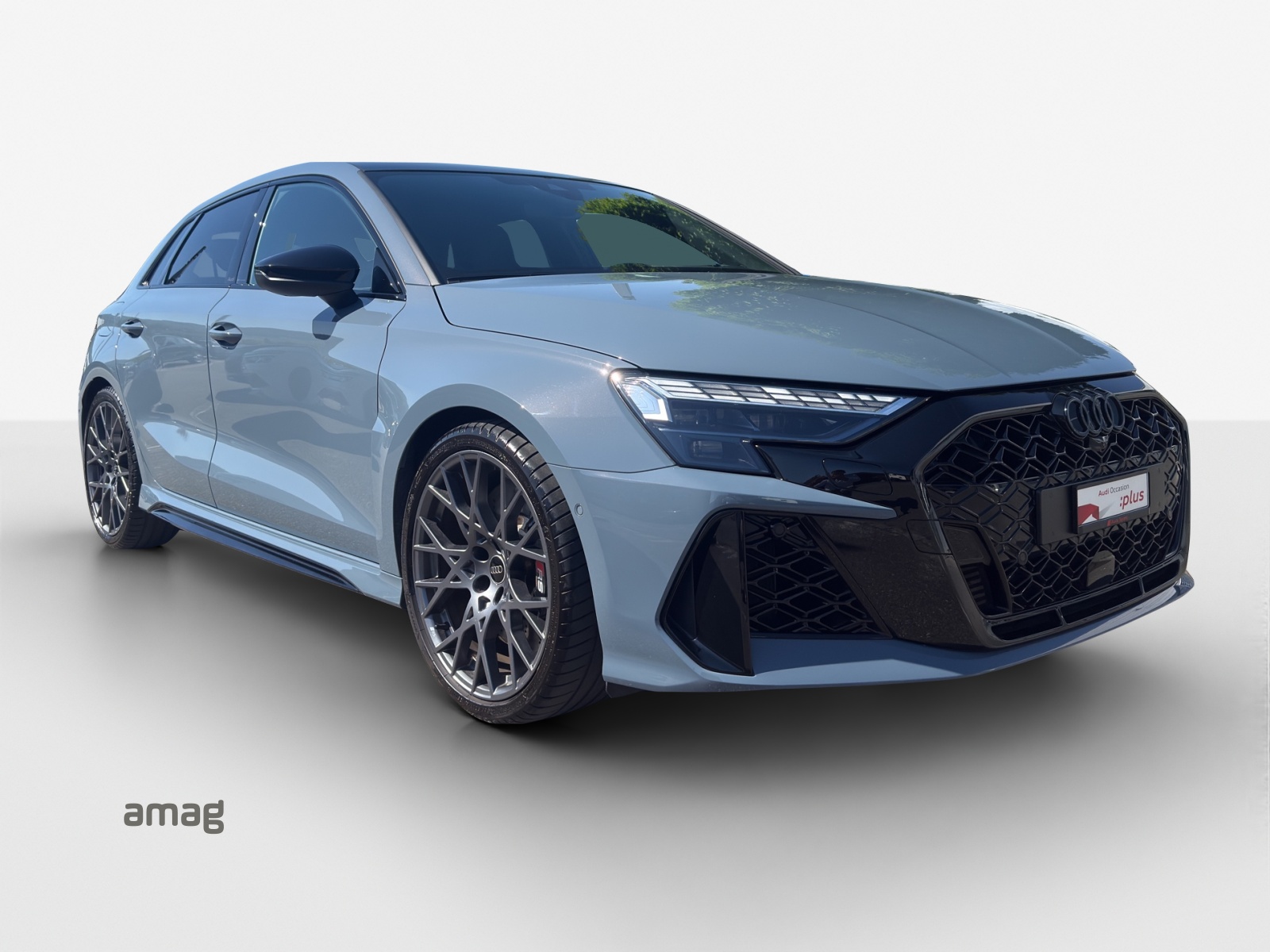 AUDI RS3 Sportback 2.5 TSI quattro S-tronic-image-5