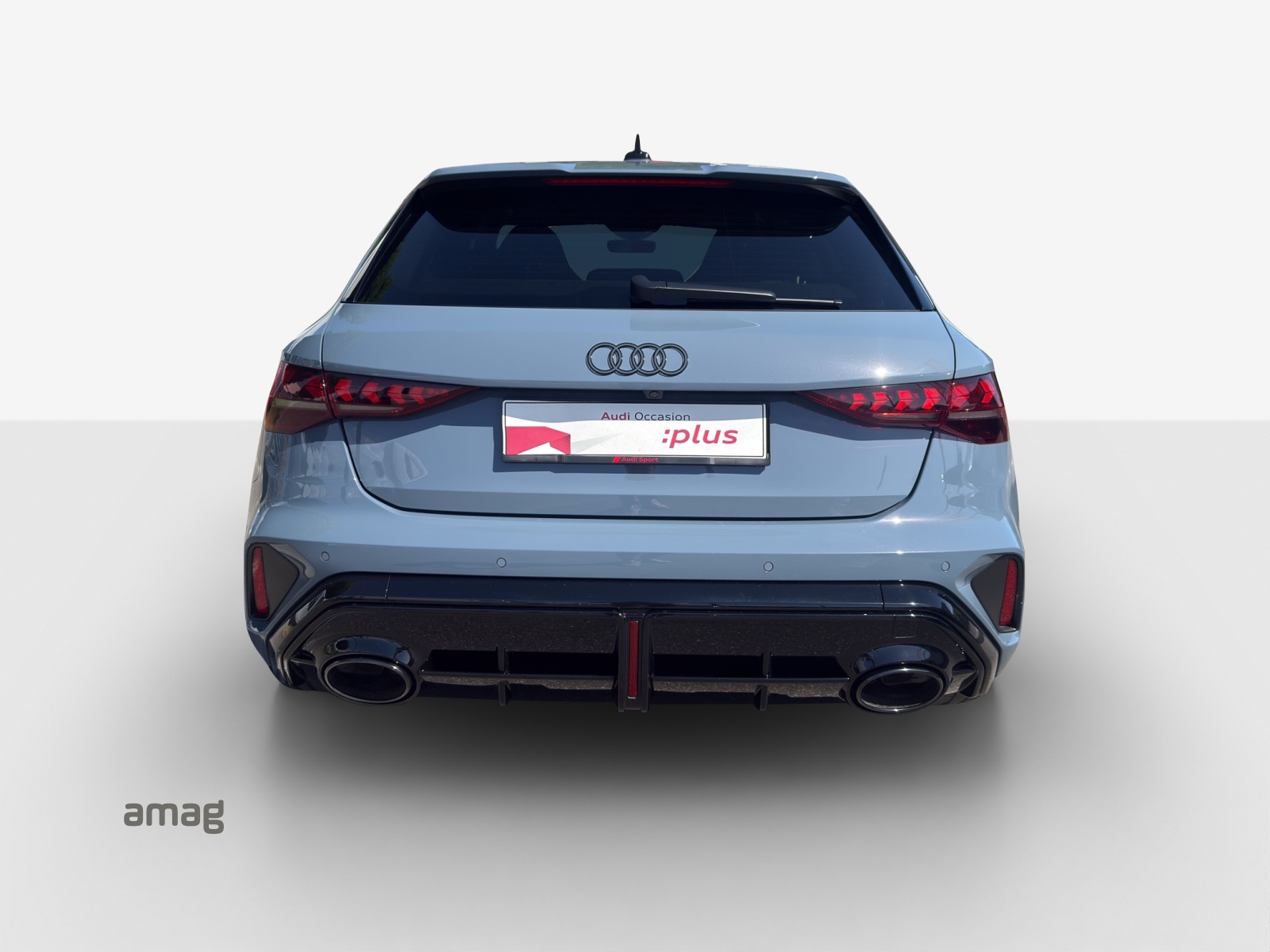 AUDI RS3 Sportback 2.5 TSI quattro S-tronic-image-3