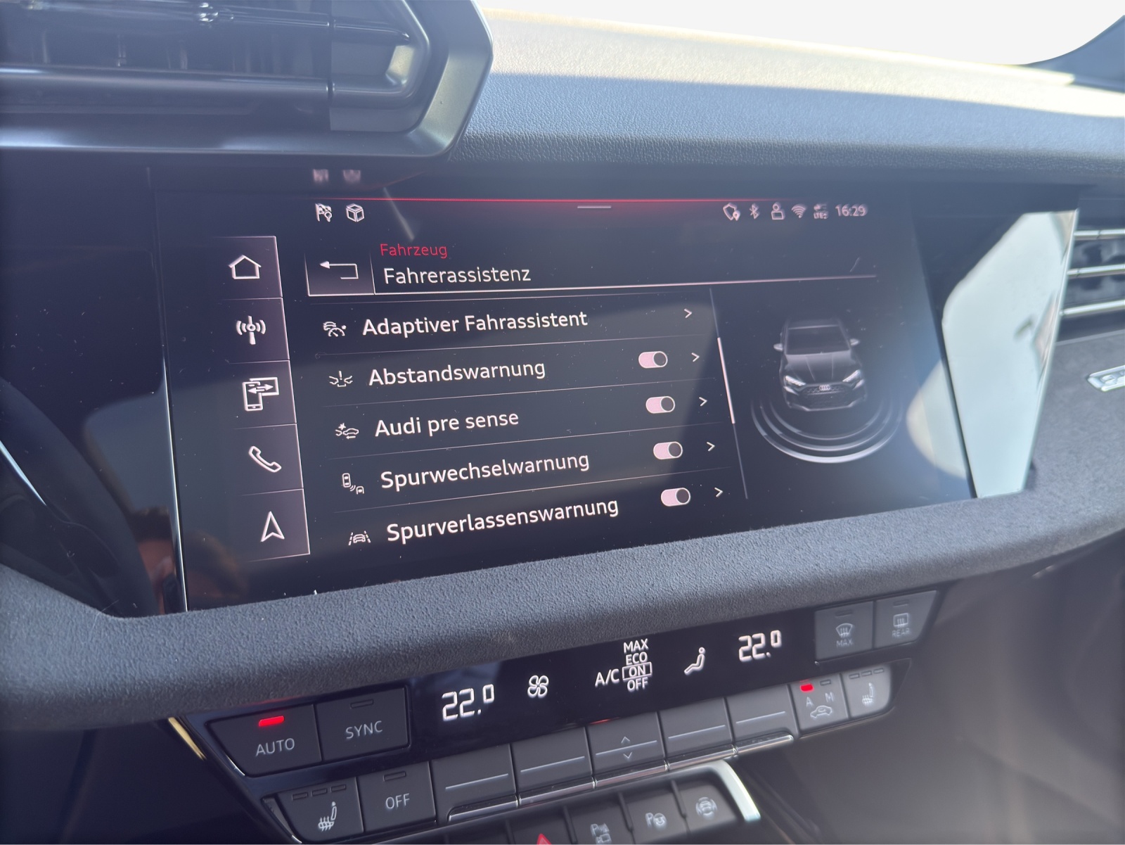 AUDI RS3 Sportback 2.5 TSI quattro S-tronic-image-15