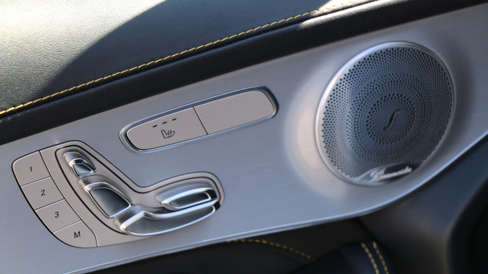 MERCEDES-BENZ GLC 63S AMG Coupé Edition 1 4Matic+-image-9
