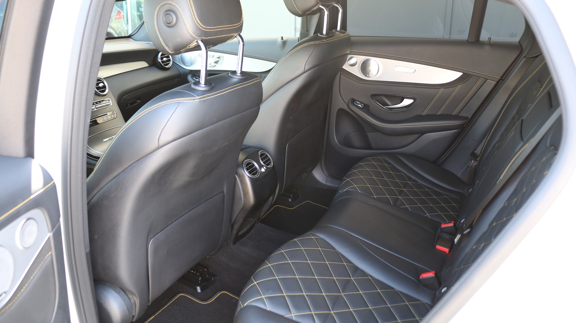 MERCEDES-BENZ GLC 63S AMG Coupé Edition 1 4Matic+-image-16