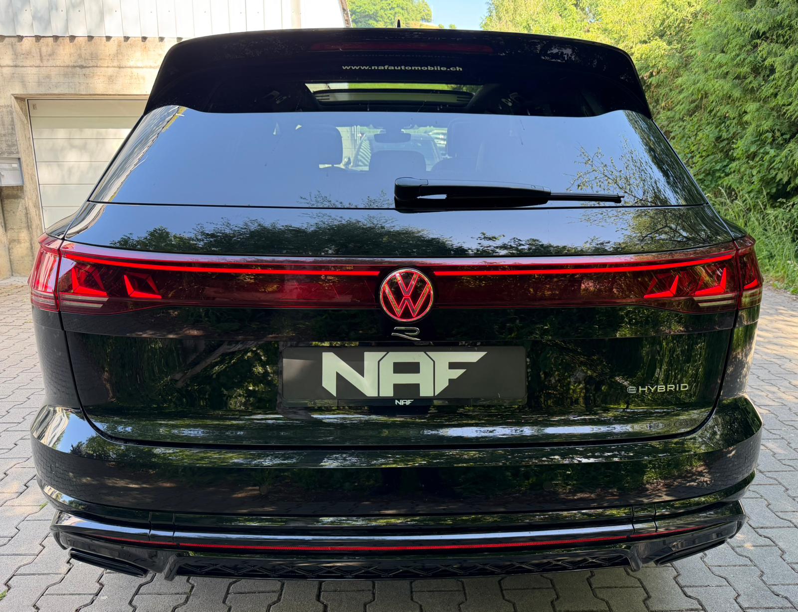VW Touareg 3.0 TSI R eHybrid Tiptronic-showroom-element-3