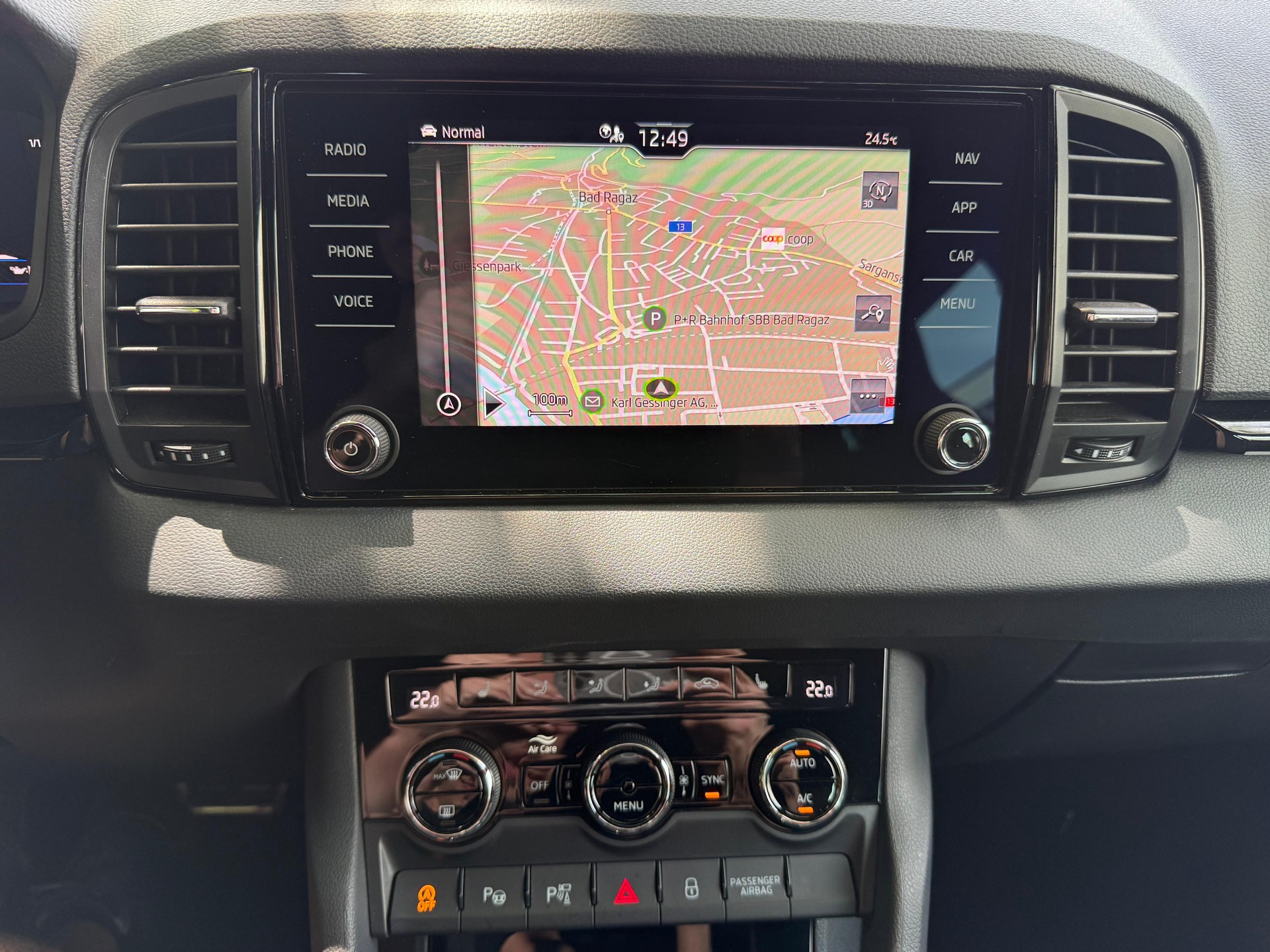 SKODA Karoq 2.0 TDI SportLine 4x4 DSG-image-22