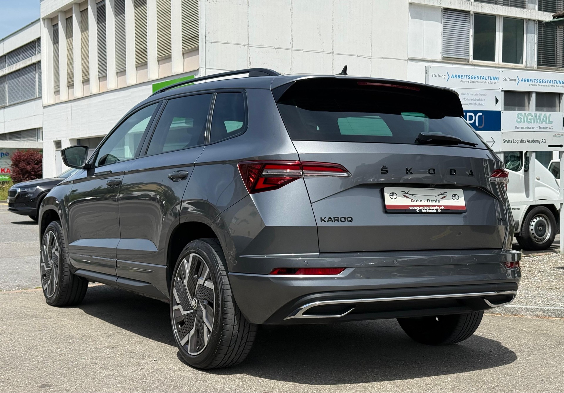 SKODA Karoq 2.0 TDI SportLine 4x4 DSG-image-5