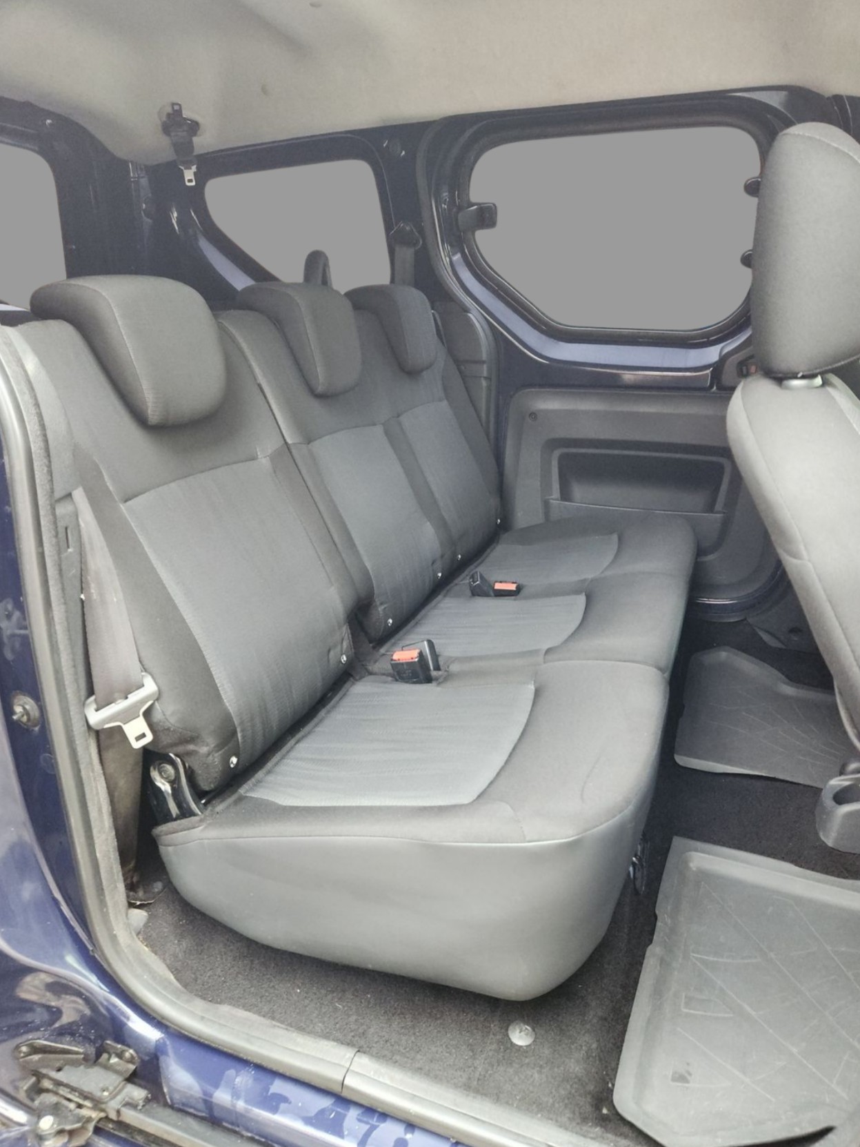 DACIA Dokker 1.5 dCi Ambiance-image-13