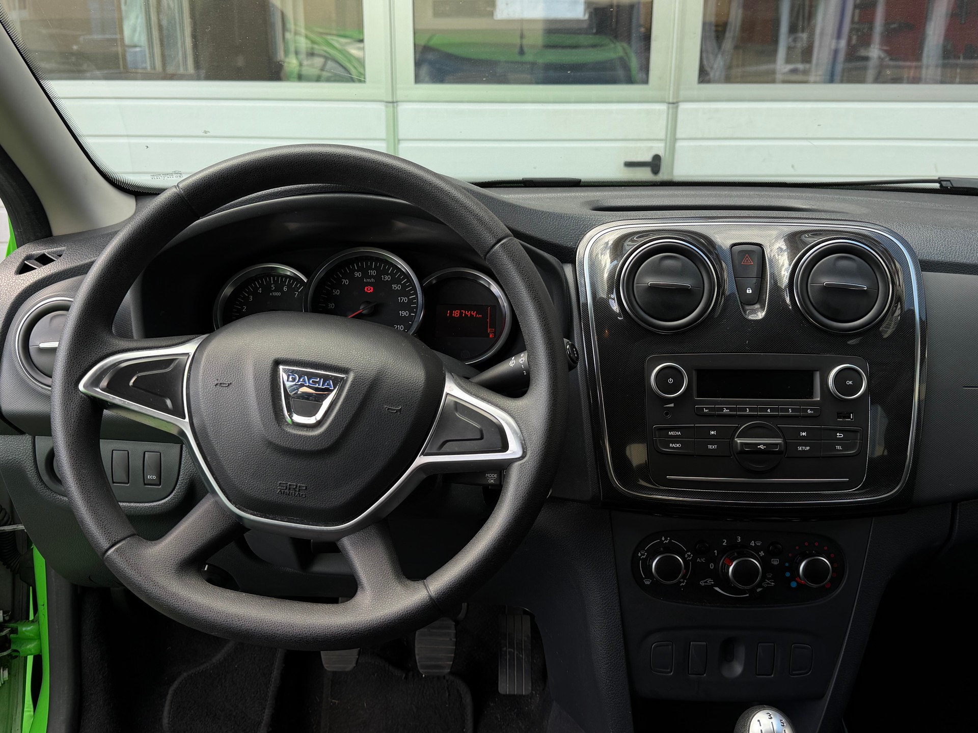 DACIA Sandero TCe 90 Comfort*Frisch ab MFK&Service*Sparsam&Zuverlässig*2 Neue Pneu inkl.*-image-10