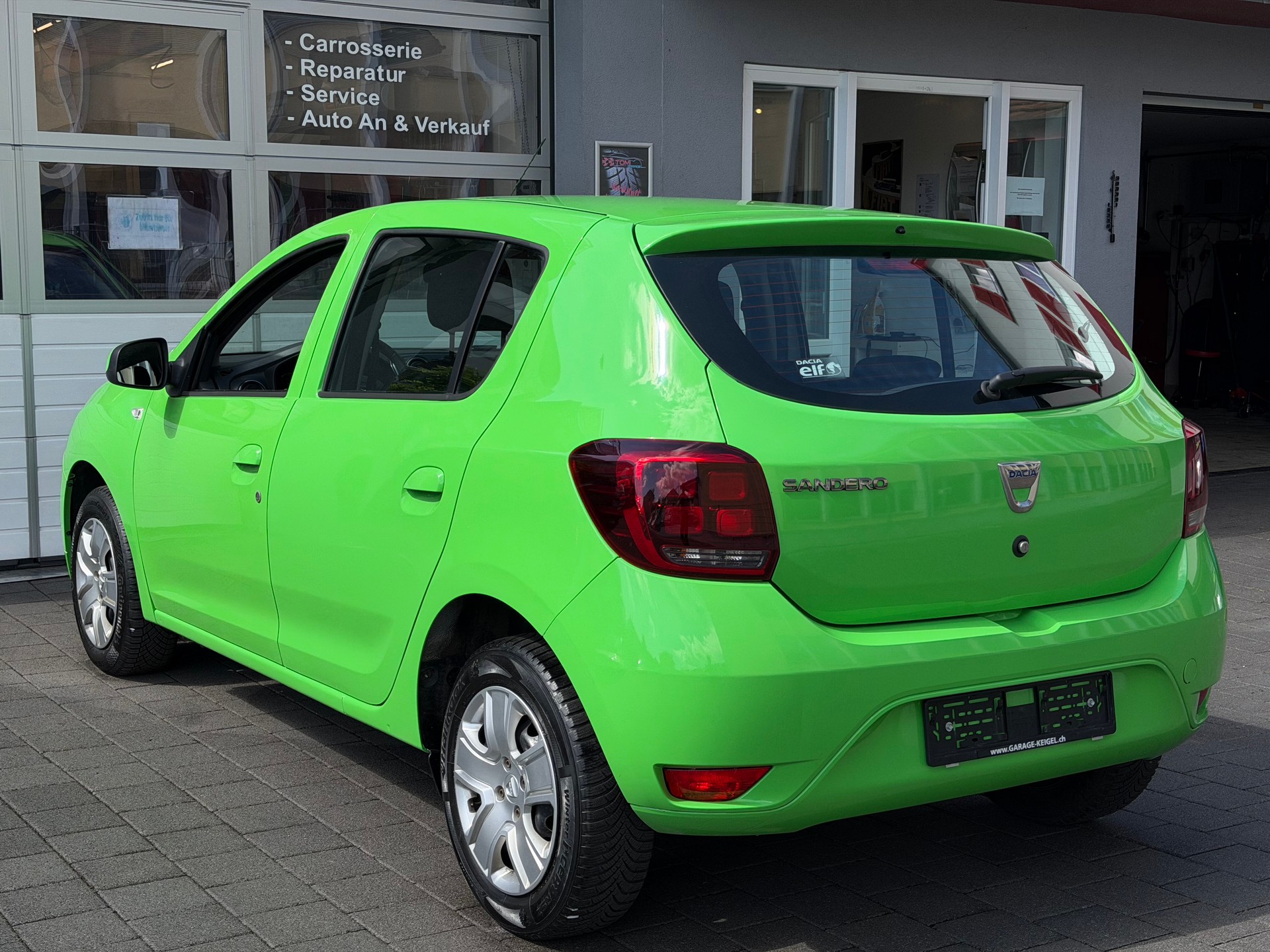 DACIA Sandero TCe 90 Comfort*Frisch ab MFK&Service*Sparsam&Zuverlässig*2 Neue Pneu inkl.*-image-8
